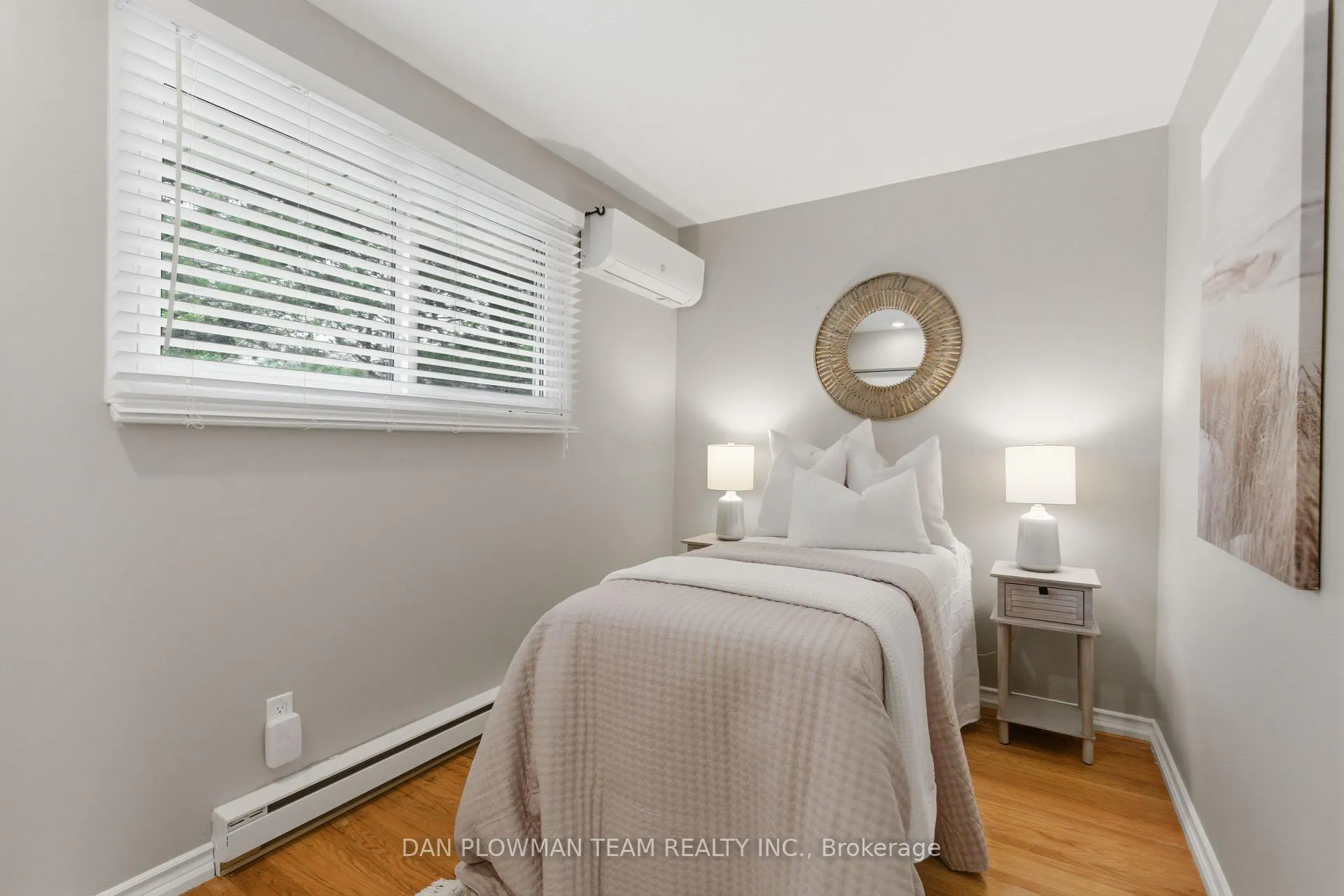 Photo 19 of 808 Central Park Boulevard N, Oshawa, Centennial — HOMEH