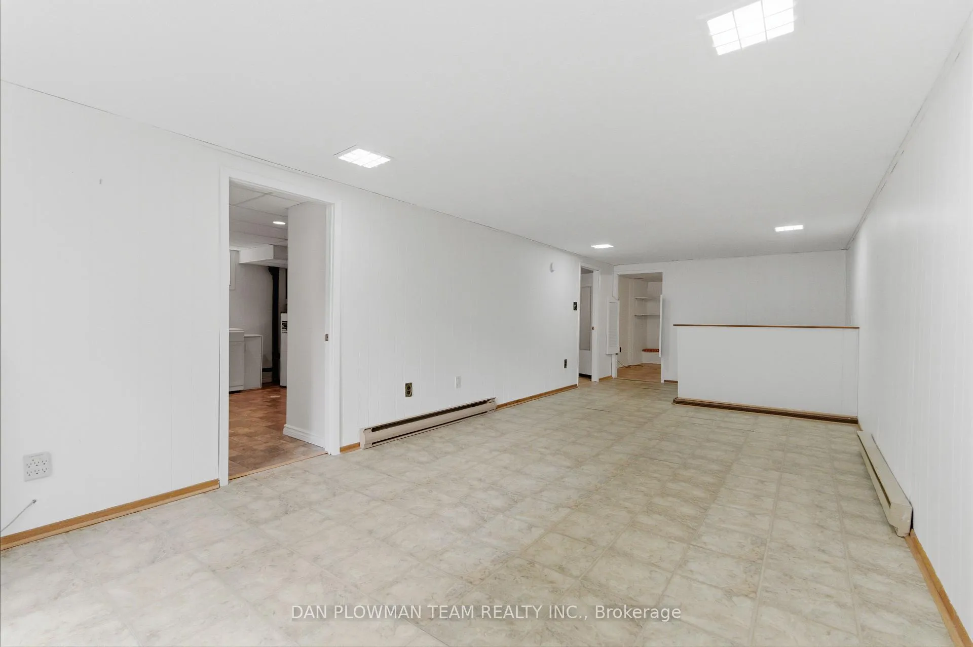 Photo 28 of 808 Central Park Boulevard N, Oshawa, Centennial — HOMEH