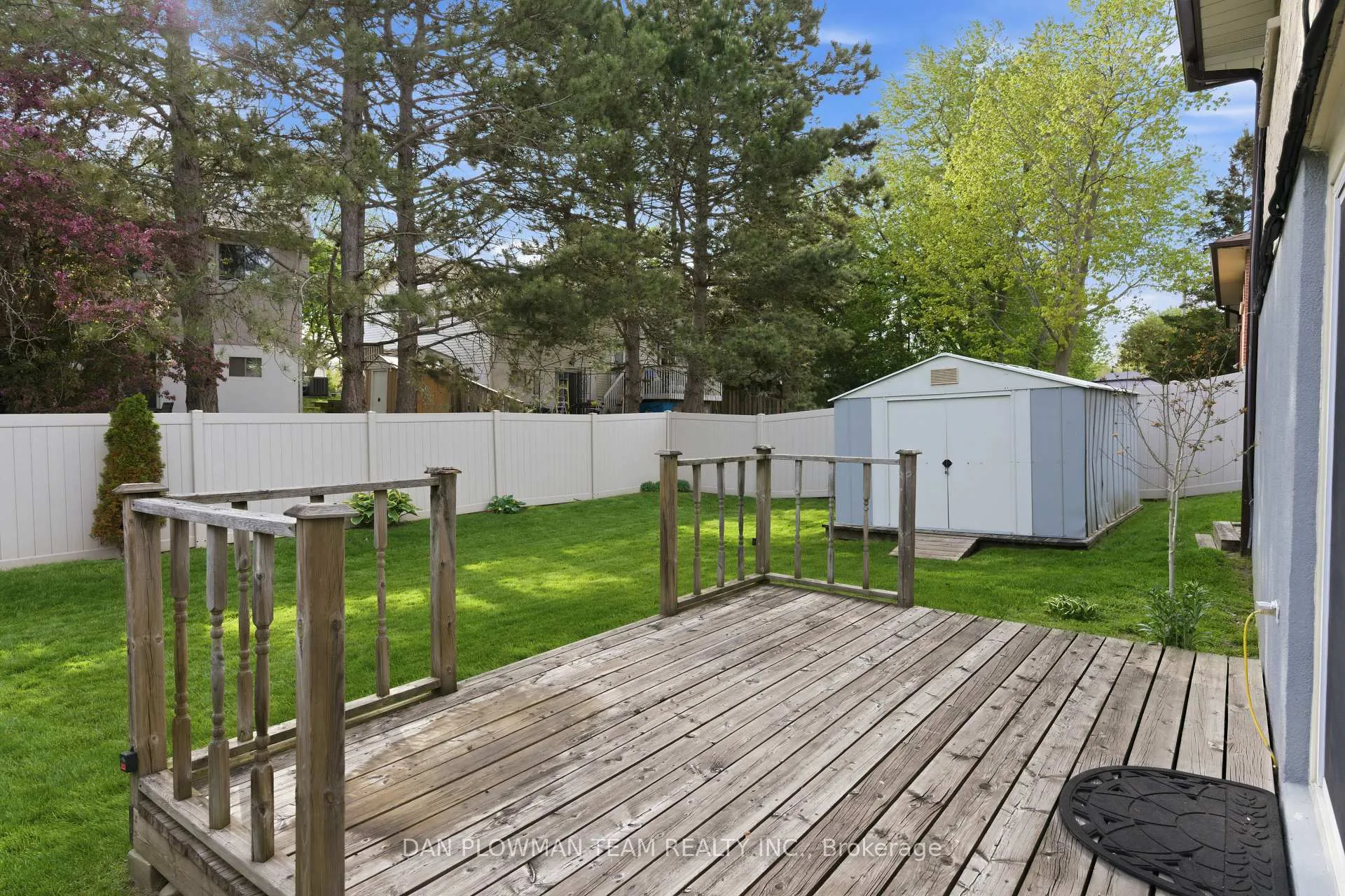 Photo 37 of 808 Central Park Boulevard N, Oshawa, Centennial — HOMEH
