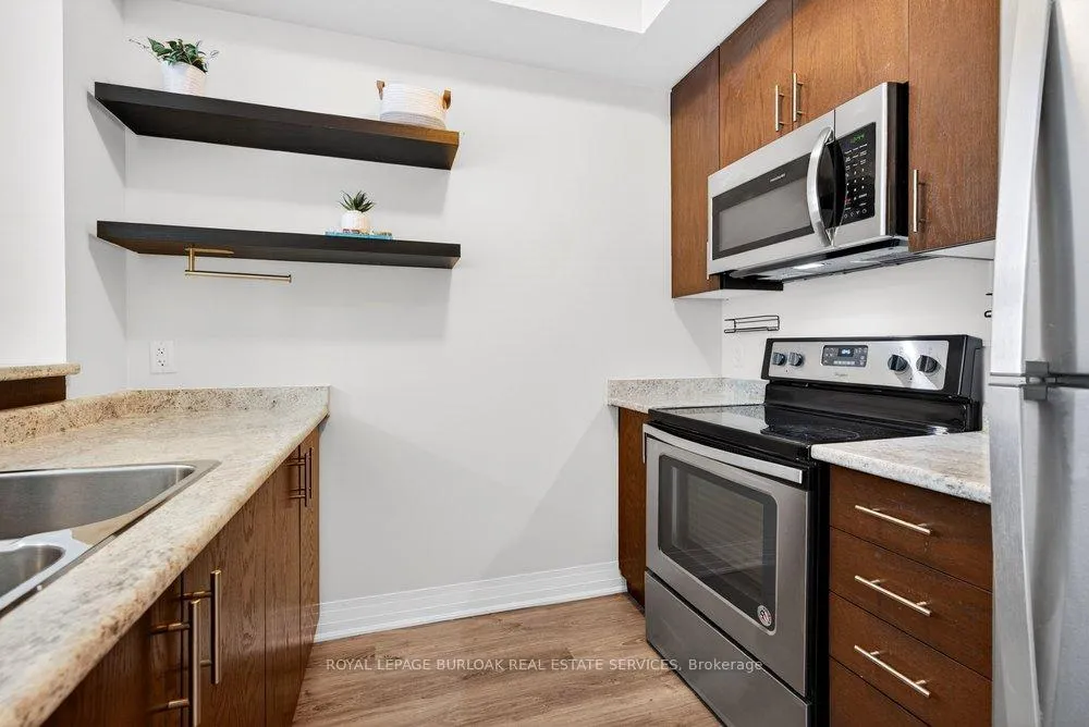 Photo 14 of Unit 314, 10 Concord Place, Grimsby, Grimsby Beach — HOMEH