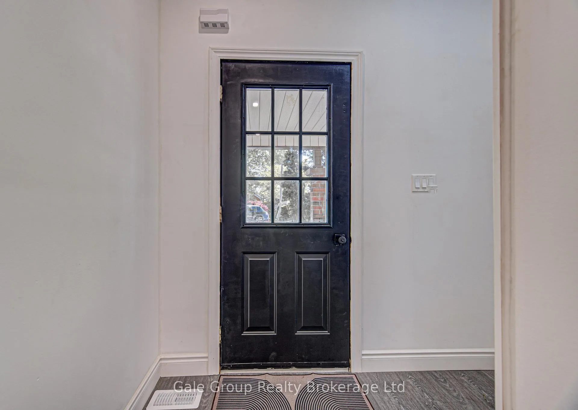 Photo 9 of 203 Talbot Street S, Norfolk, Simcoe — HOMEH