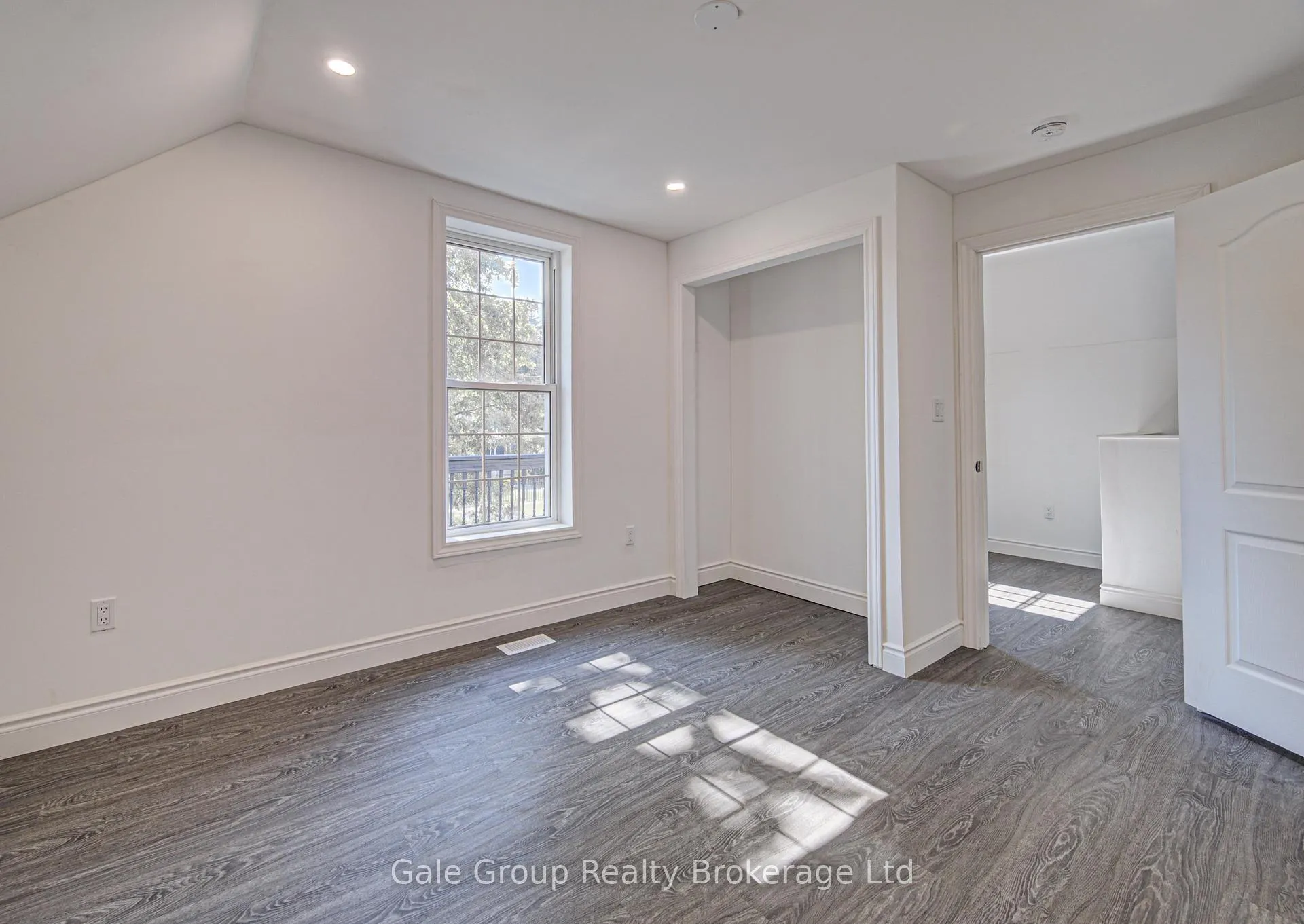 Photo 37 of 203 Talbot Street S, Norfolk, Simcoe — HOMEH