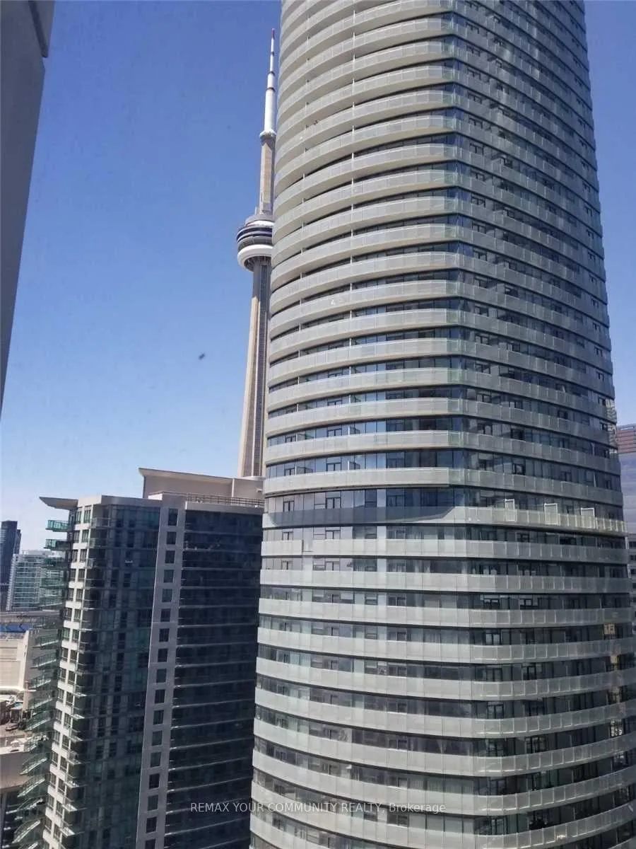 Photo 11 of Unit 3102, 10 York Street, Toronto, Waterfront Communities — HOMEH