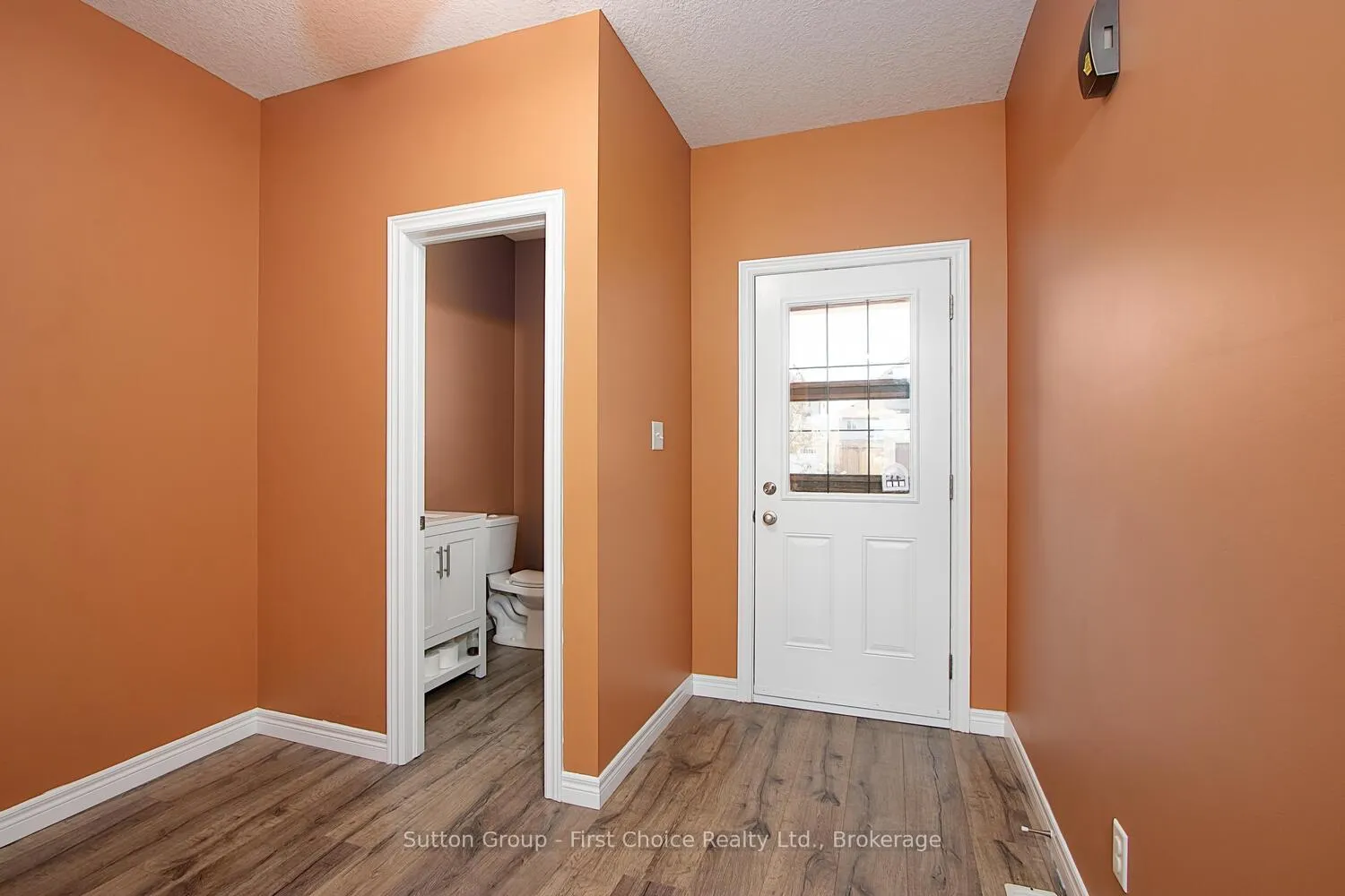 Photo 6 of 26 Brown Street, Stratford — HOMEH