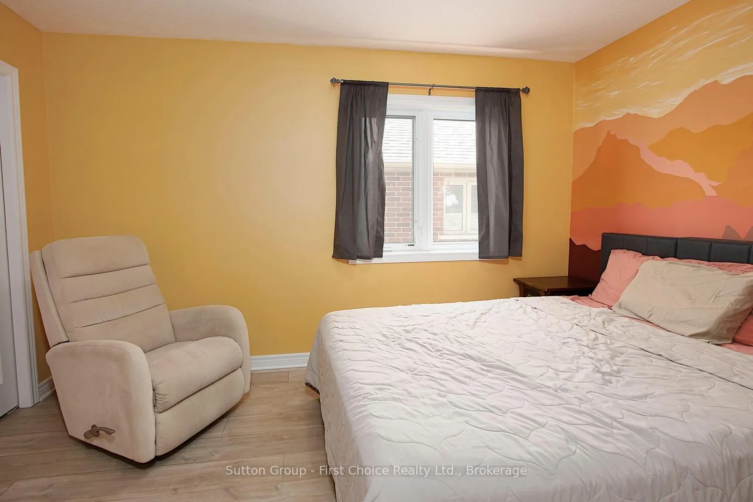 Photo 23 of 26 Brown Street, Stratford — HOMEH