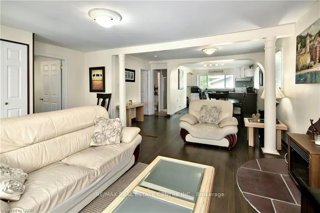 Photo 7 of 42 5th Lane, Wasaga Beach — HOMEH