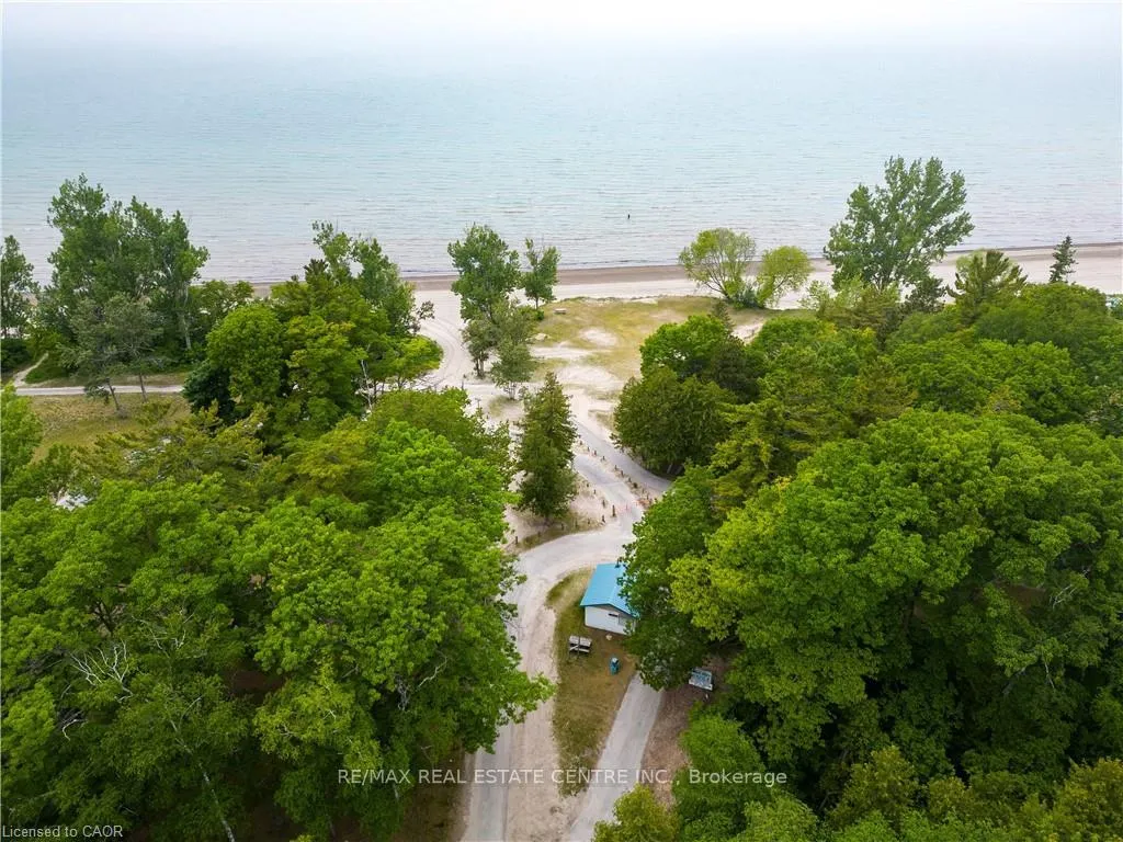 Photo 21 of 42 5th Lane, Wasaga Beach — HOMEH