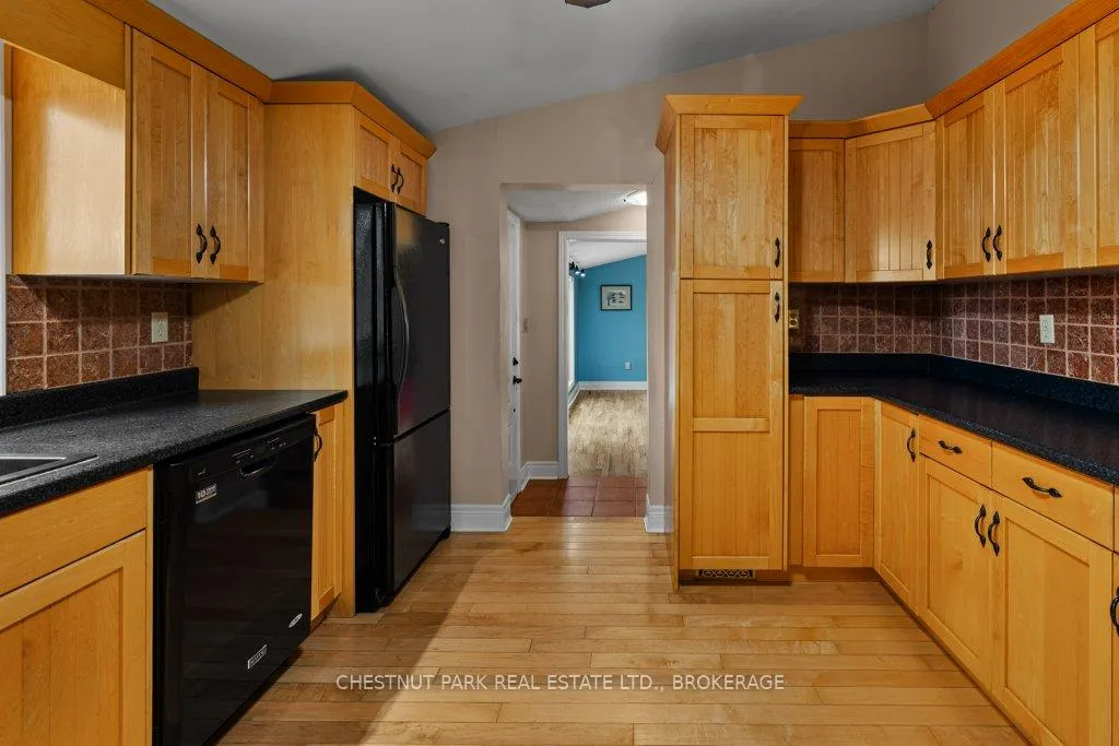 Photo 10 of 1190 Alamo Lane, Frontenac, Frontenac South — HOMEH