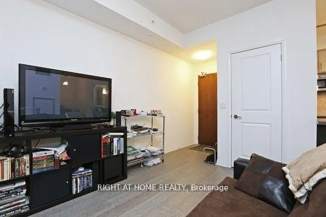 Photo 2 of Unit 607, 8 Mercer Street, Toronto, Waterfront Communities — HOMEH