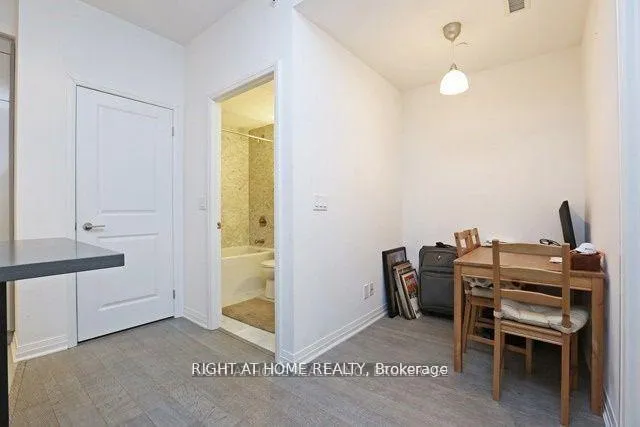 Photo 10 of Unit 607, 8 Mercer Street, Toronto, Waterfront Communities — HOMEH