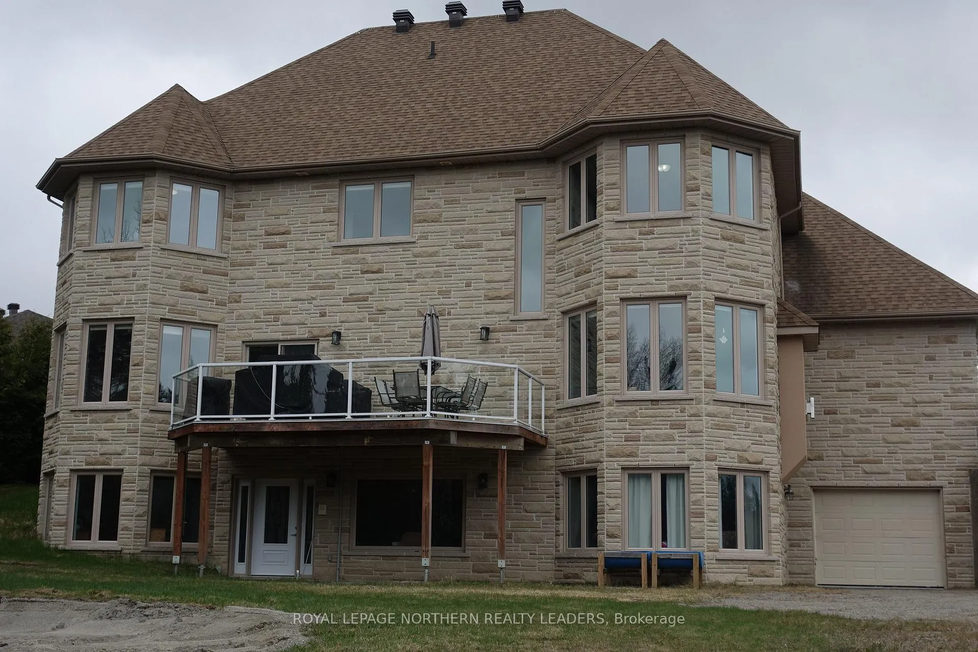 Photo 5 of 91 Conrad Court, Timmins, TNE - North — HOMEH
