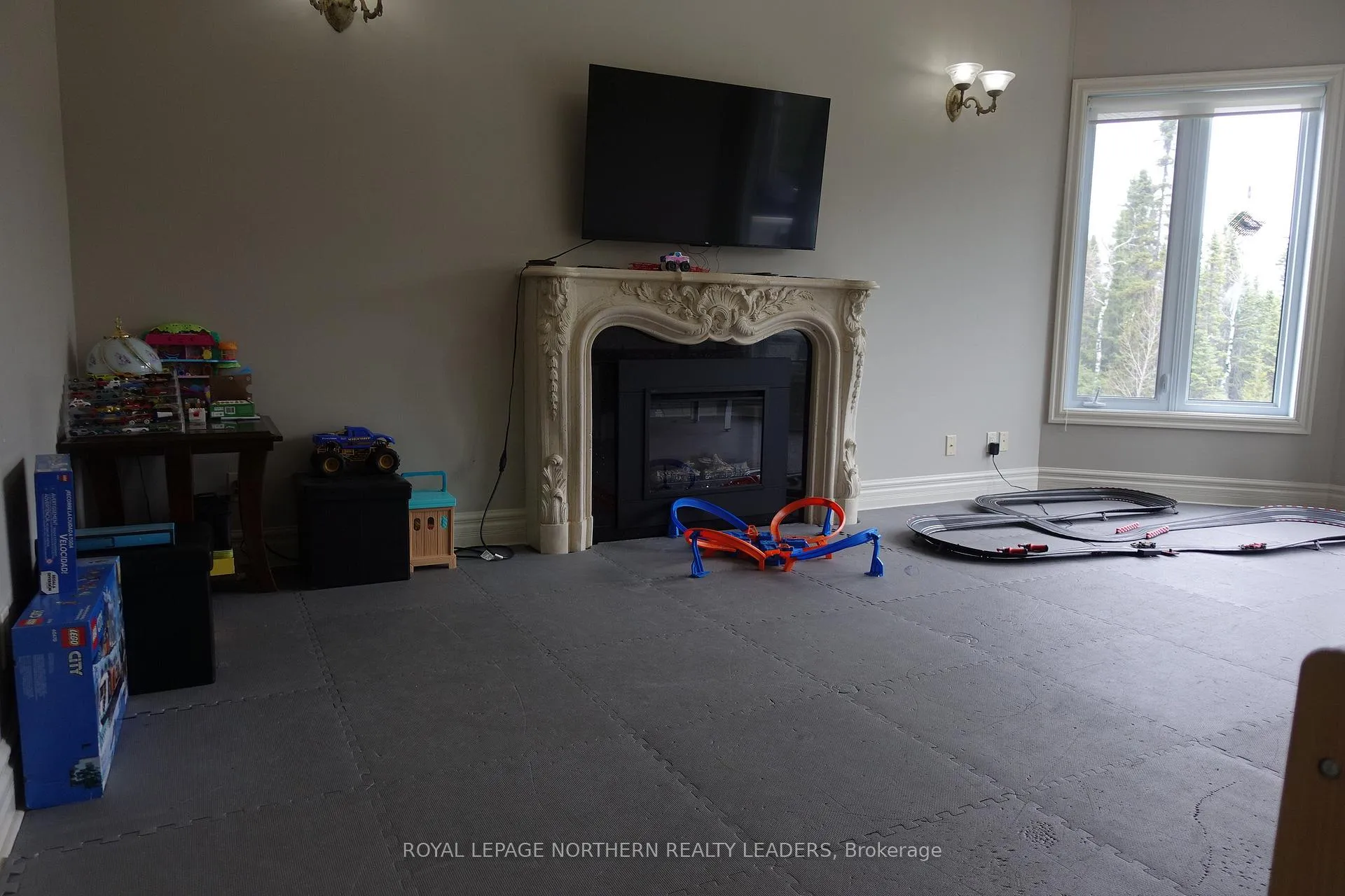 Photo 35 of 91 Conrad Court, Timmins, TNE - North — HOMEH