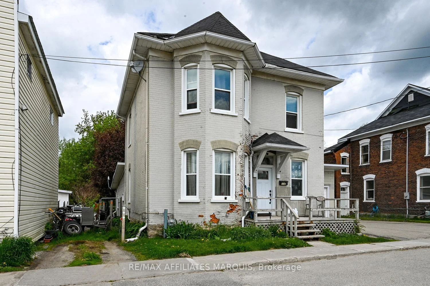 Photo 10 of 178 Chambers Street E, Smiths Falls — HOMEH