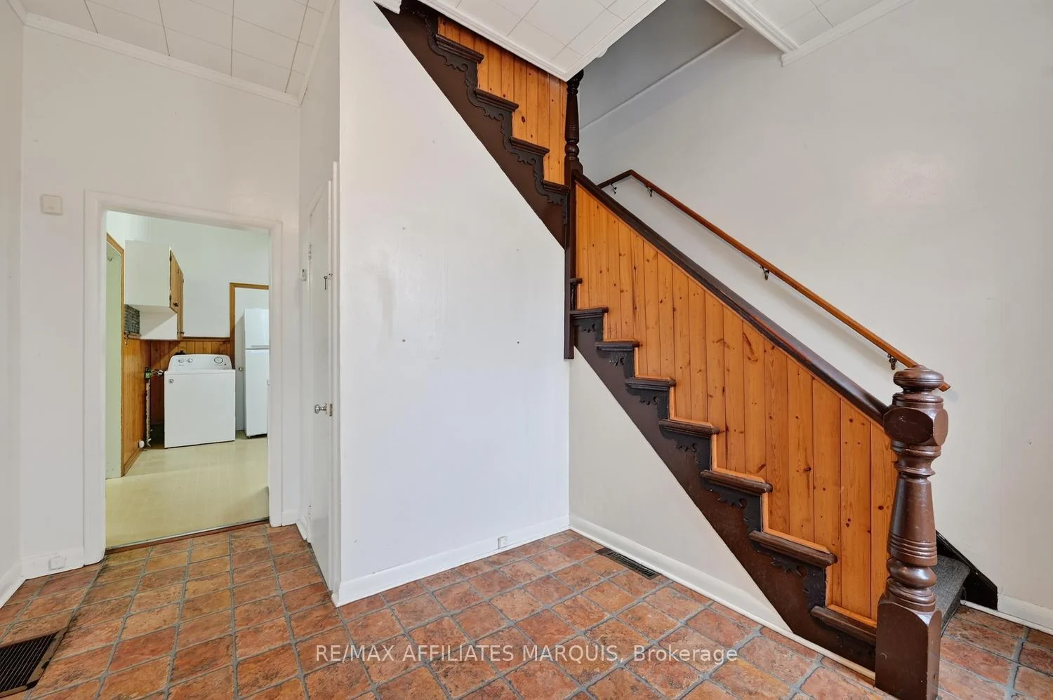 Photo 14 of 178 Chambers Street E, Smiths Falls — HOMEH