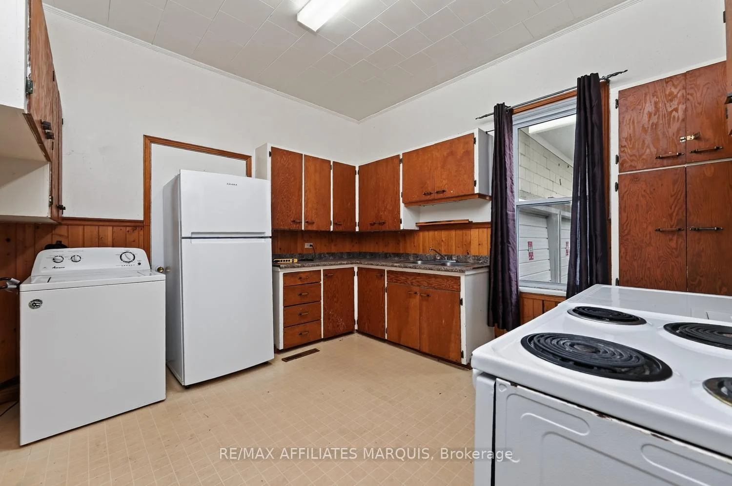 Photo 22 of 178 Chambers Street E, Smiths Falls — HOMEH