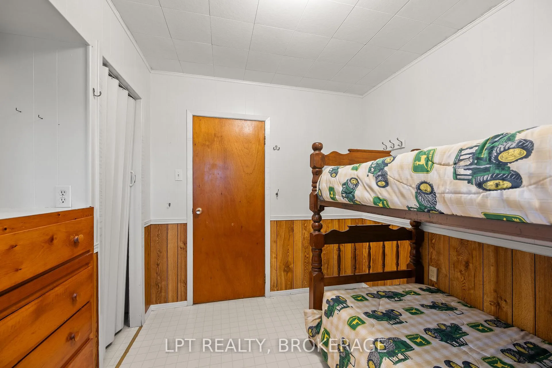 Photo 29 of 0-159 Point Pleasant Lane, Prince Edward County, North Marysburg Ward — HOMEH