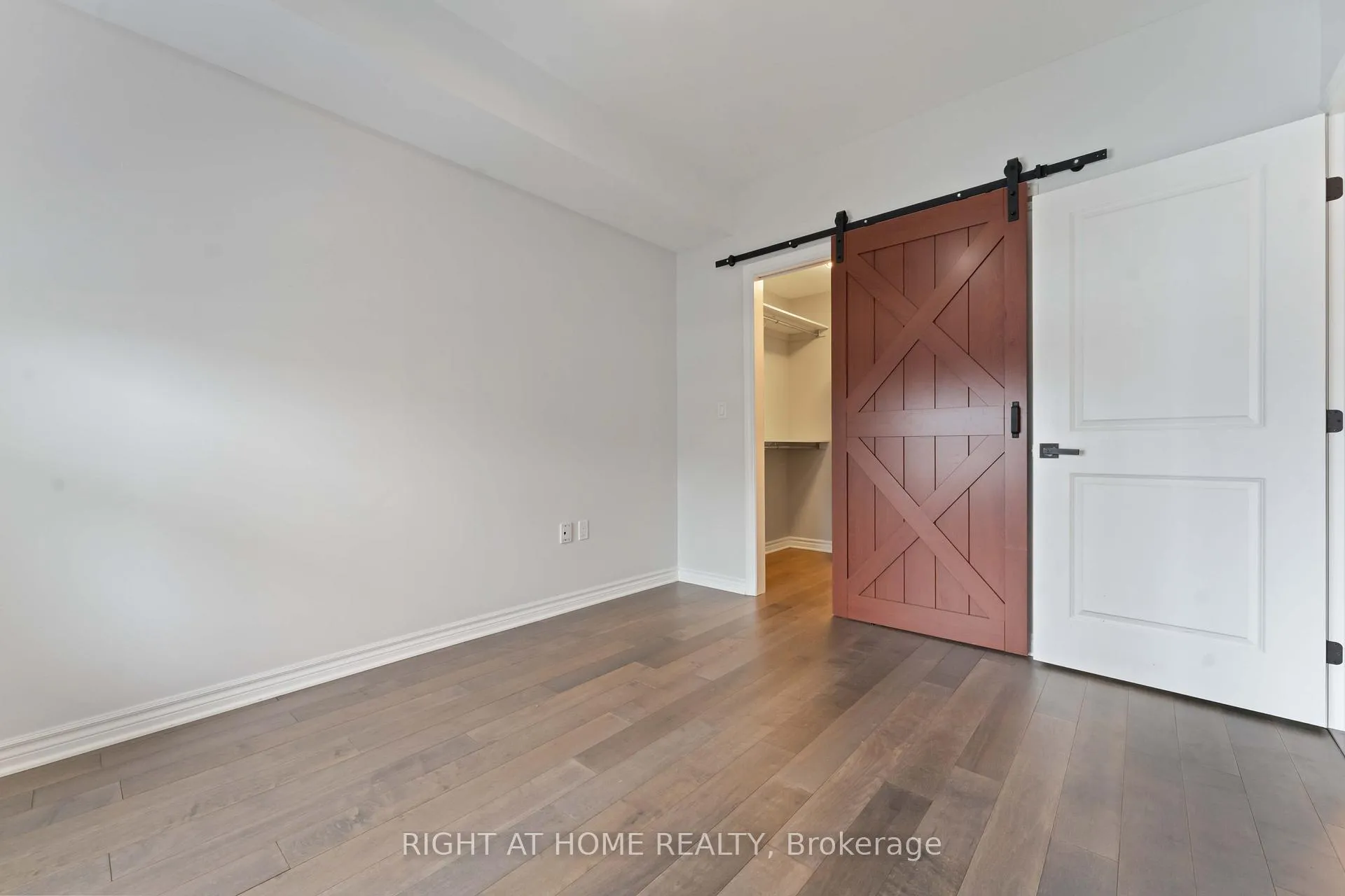Photo 13 of Unit 210, 120 Prestige Circle, Ottawa, Chatelaine Village — HOMEH