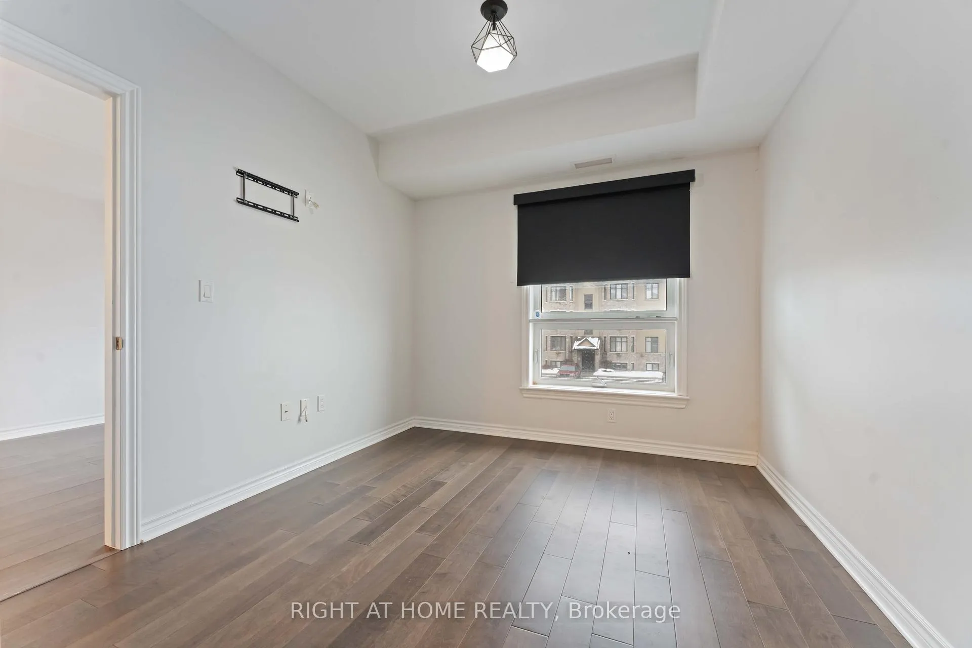 Photo 14 of Unit 210, 120 Prestige Circle, Ottawa, Chatelaine Village — HOMEH