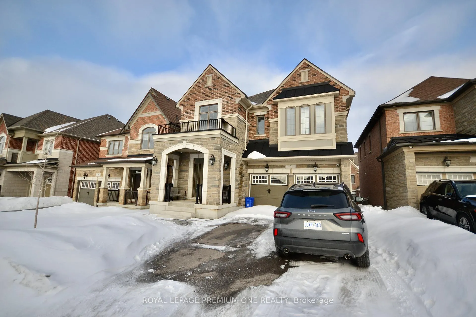 Photo 1 of Unit Lower, 5 Arctic Grail Road, Vaughan, Kleinburg — HOMEH