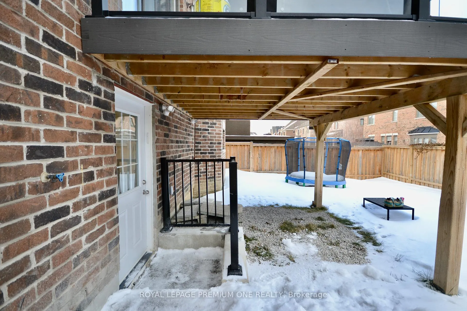 Photo 3 of Unit Lower, 5 Arctic Grail Road, Vaughan, Kleinburg — HOMEH