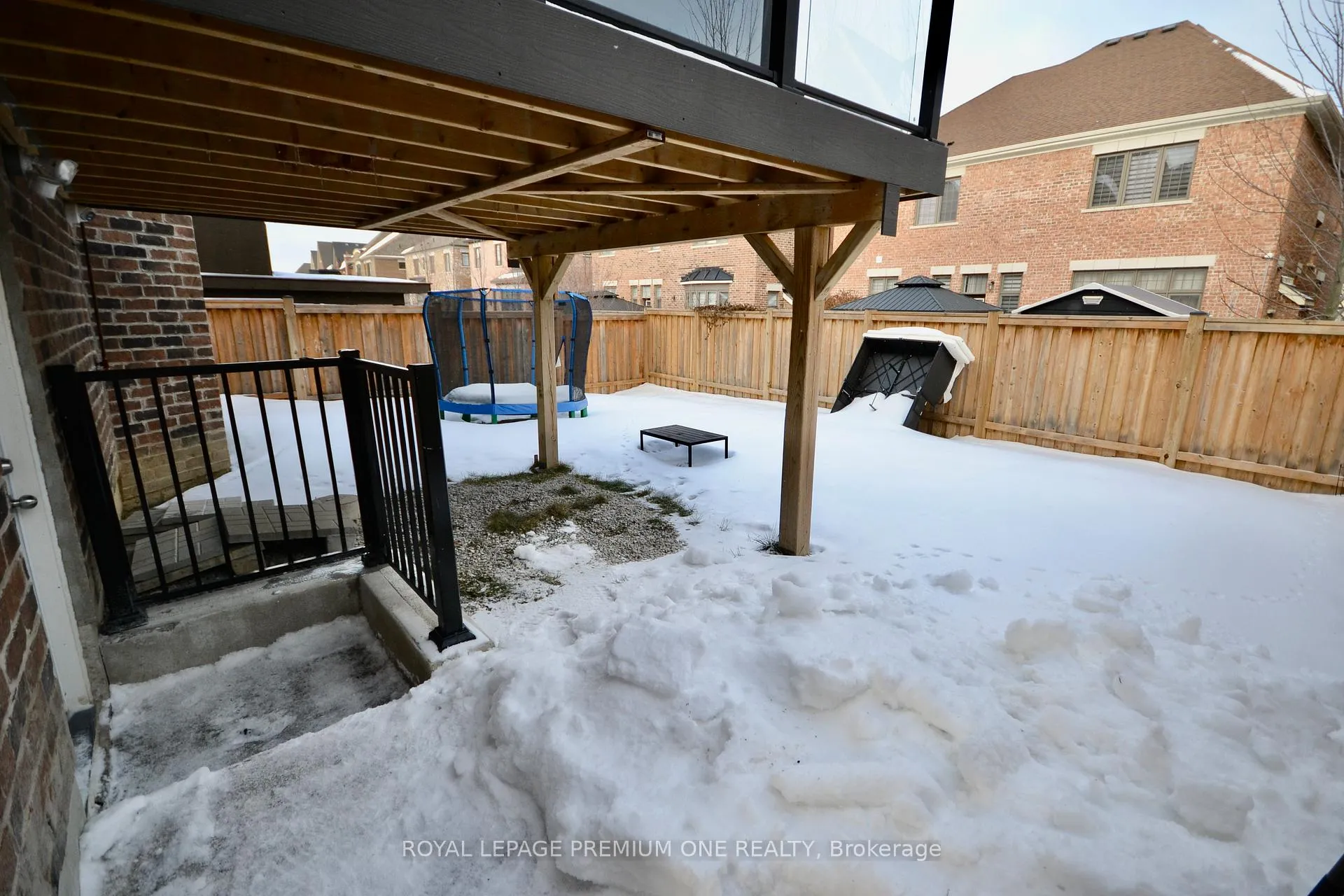Photo 4 of Unit Lower, 5 Arctic Grail Road, Vaughan, Kleinburg — HOMEH