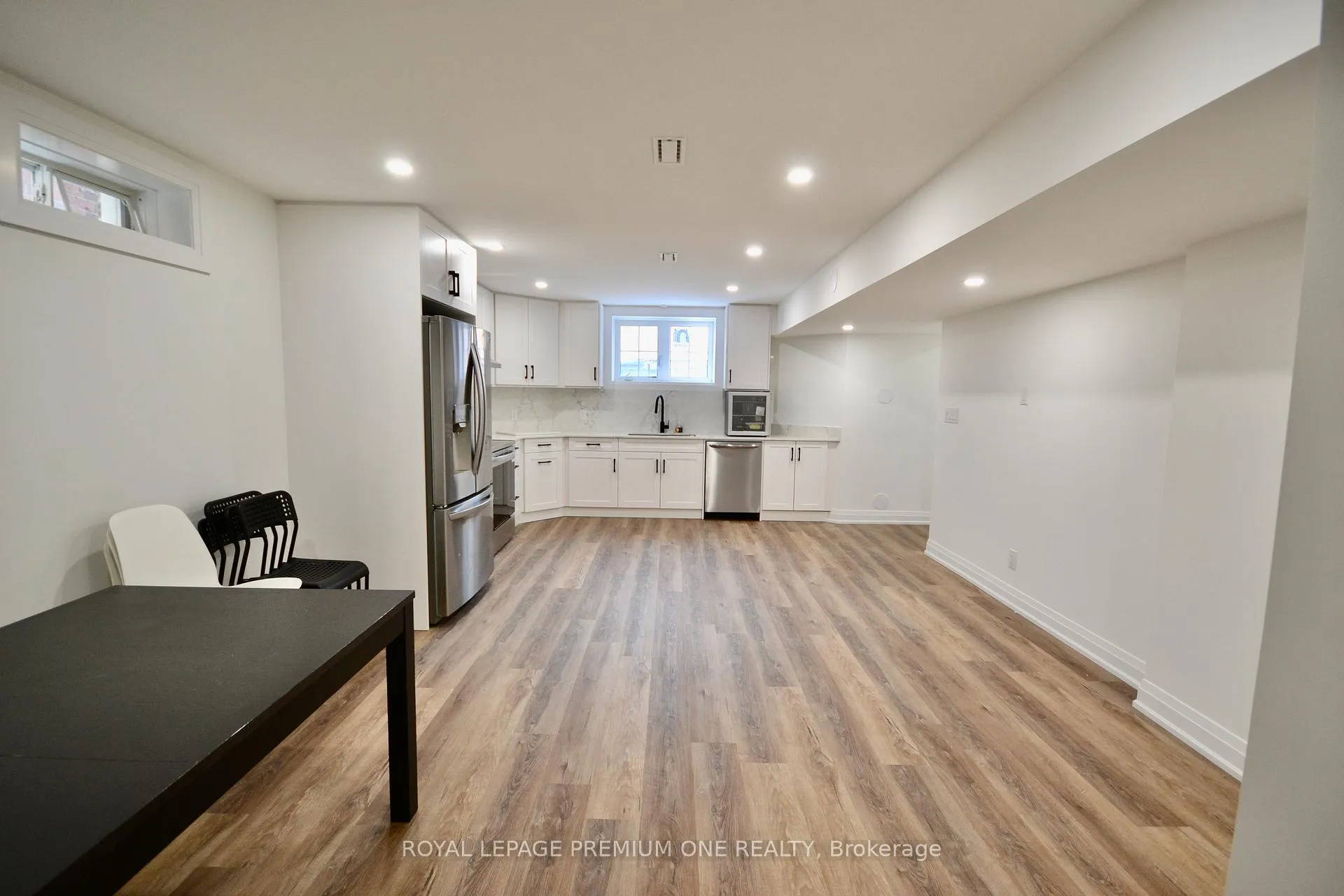 Photo 11 of Unit Lower, 5 Arctic Grail Road, Vaughan, Kleinburg — HOMEH