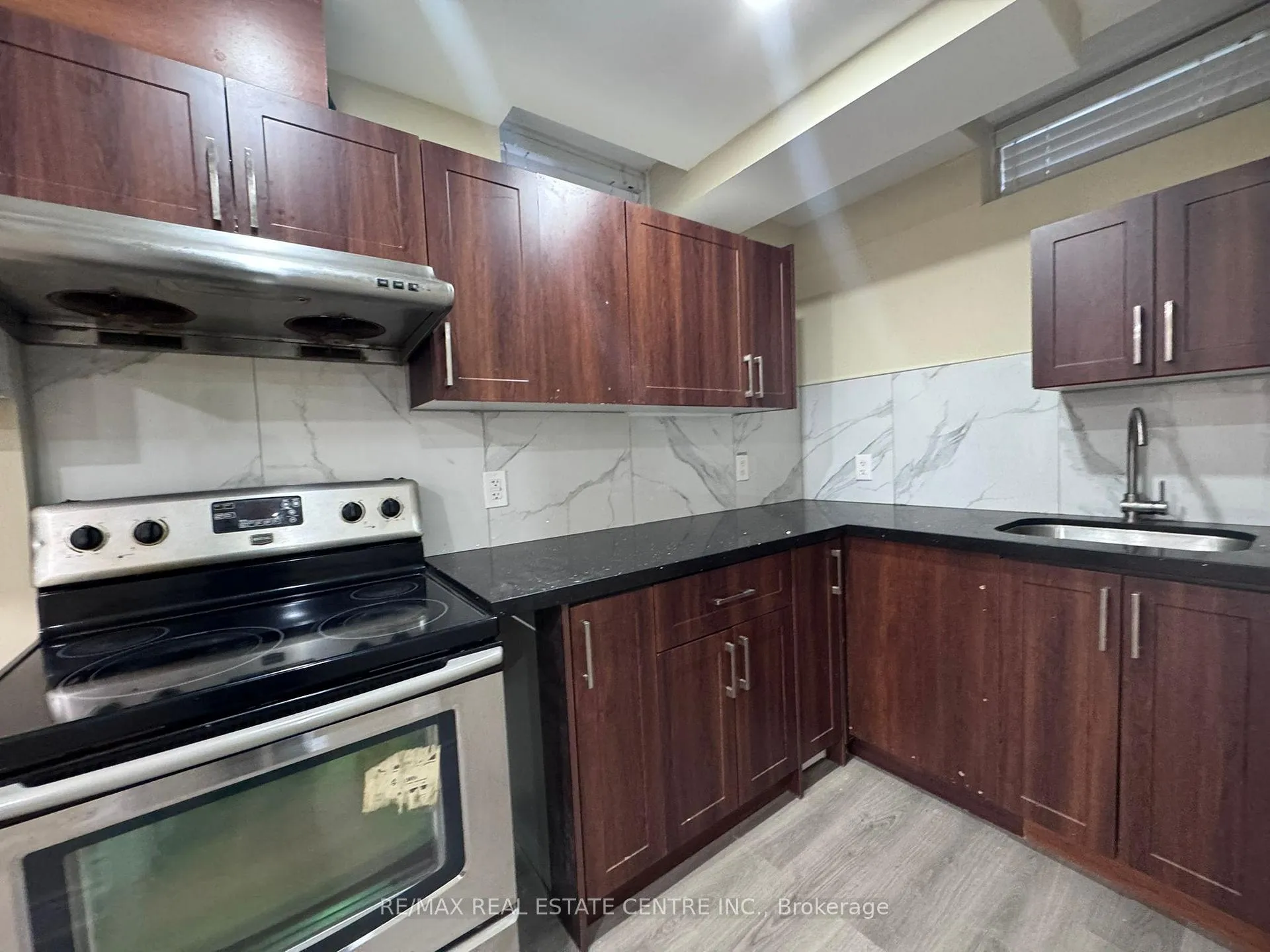 Photo 15 of Unit Basement, 140 Cadillac Crescent, Brampton, Fletcher's Meadow — HOMEH