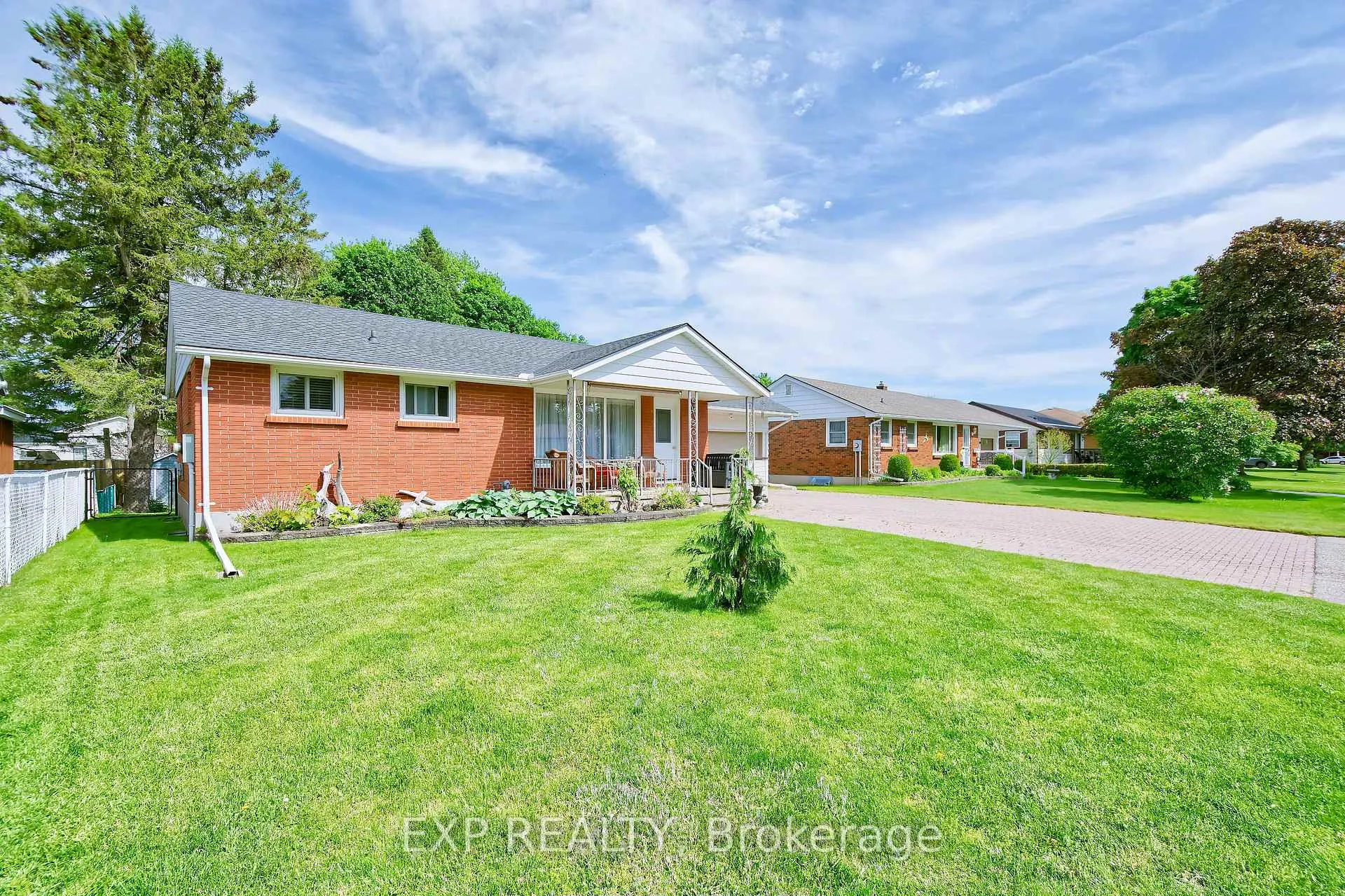 Photo 2 of 85 Treelawn Avenue, Aylmer — HOMEH