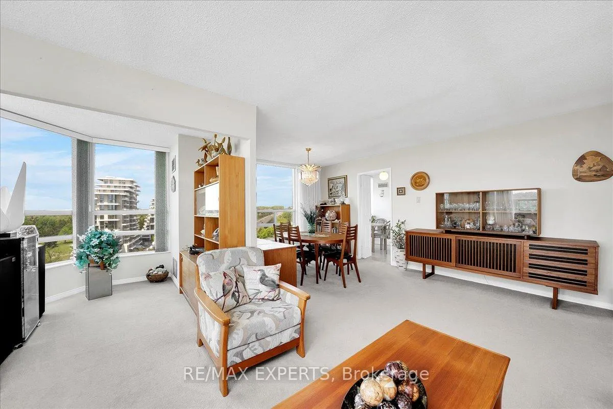 Photo 11 of Unit 1122, 7805 Bayview Avenue, Markham, Aileen-Willowbrook — HOMEH