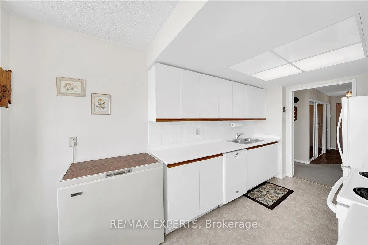 Photo 20 of Unit 1122, 7805 Bayview Avenue, Markham, Aileen-Willowbrook — HOMEH