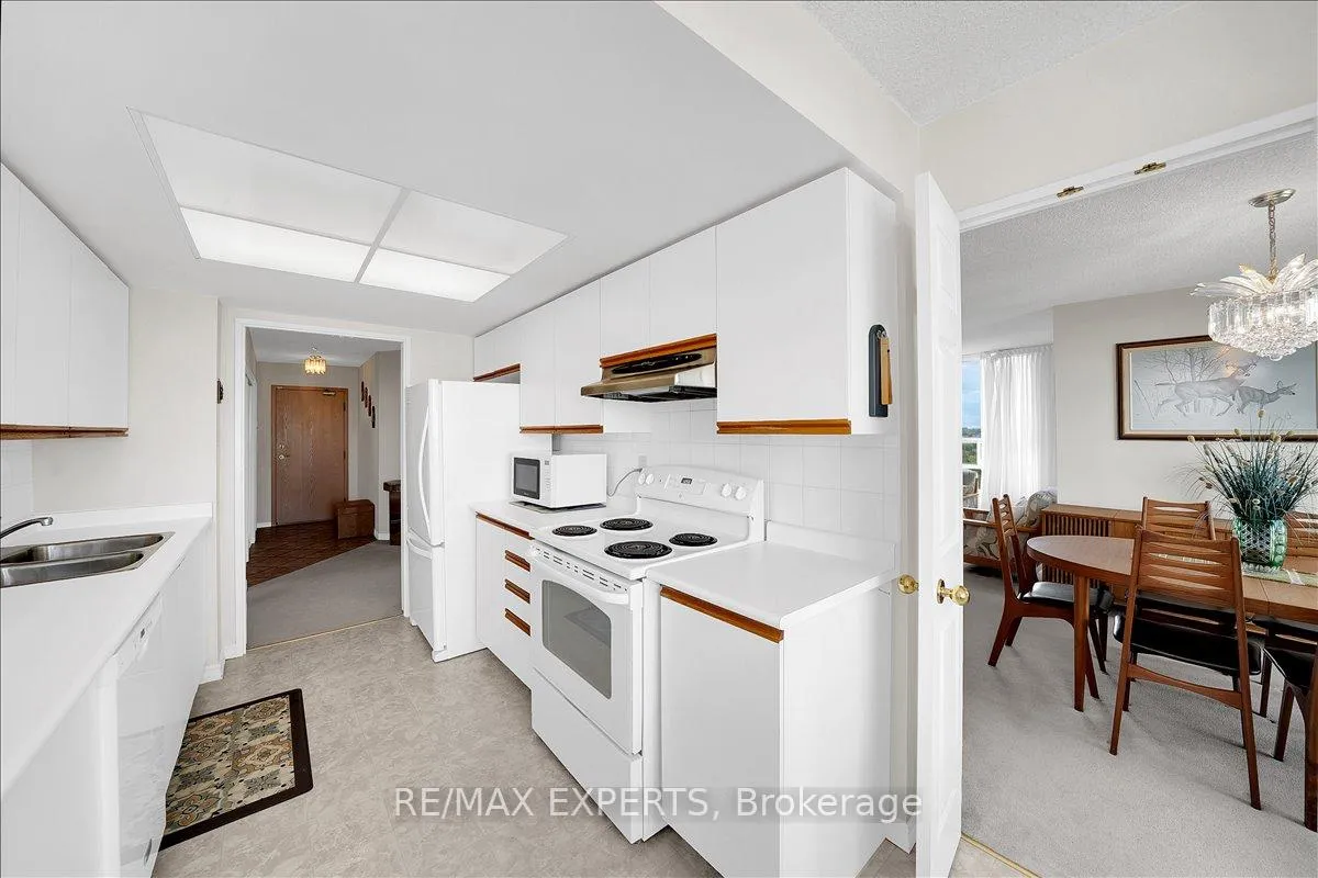 Photo 22 of Unit 1122, 7805 Bayview Avenue, Markham, Aileen-Willowbrook — HOMEH