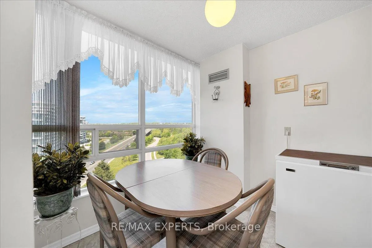 Photo 25 of Unit 1122, 7805 Bayview Avenue, Markham, Aileen-Willowbrook — HOMEH