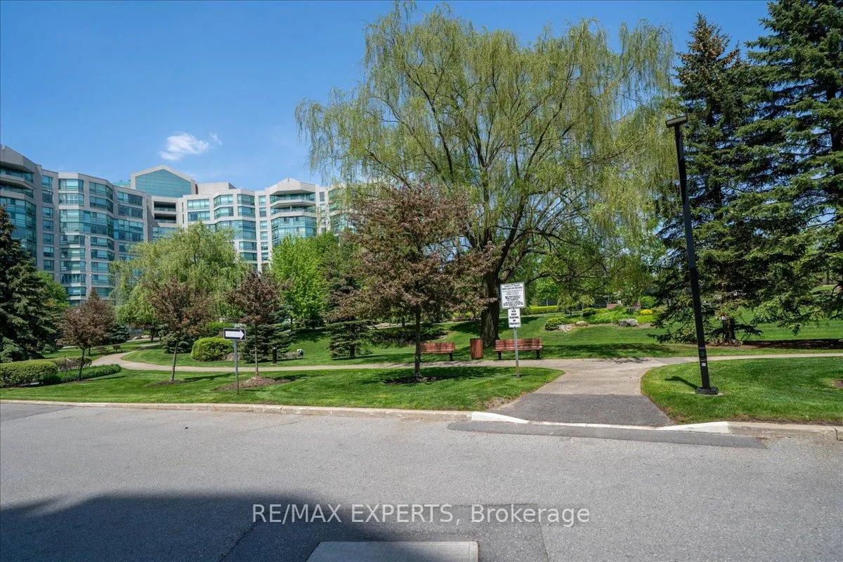 Photo 44 of Unit 1122, 7805 Bayview Avenue, Markham, Aileen-Willowbrook — HOMEH
