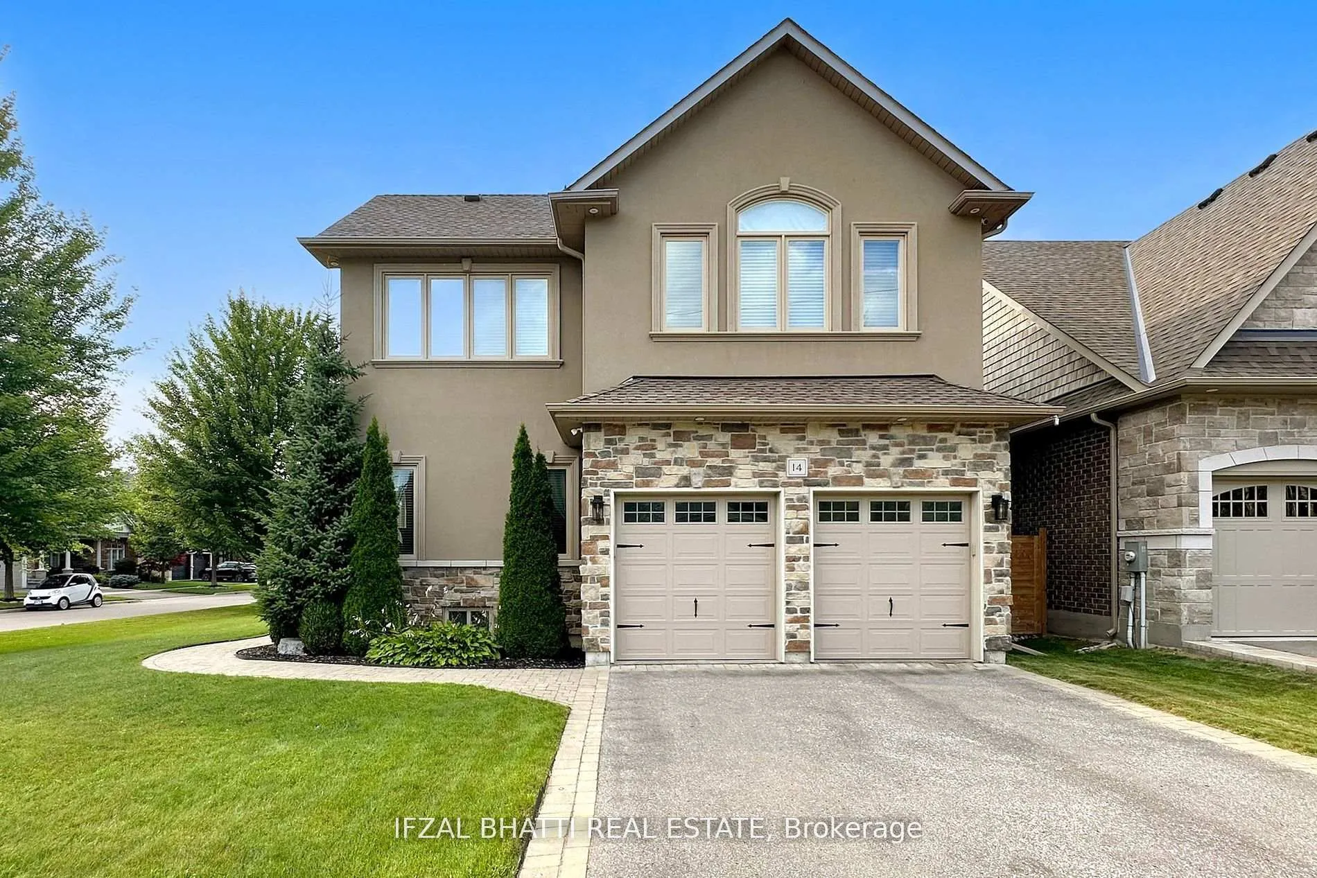 Photo 2 of 14 Glenview Road, Clarington, Courtice — HOMEH