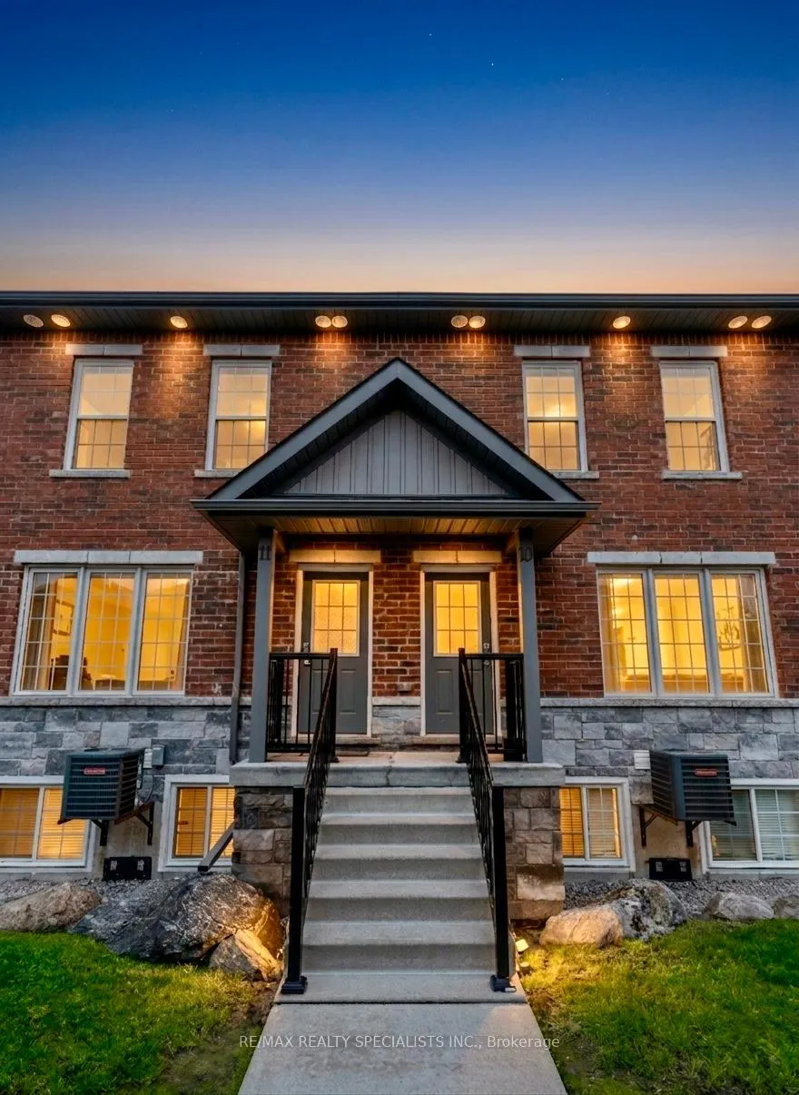 Photo 1 of Unit 11, 246 Penetanguishene Road, Barrie, Georgian Drive — HOMEH