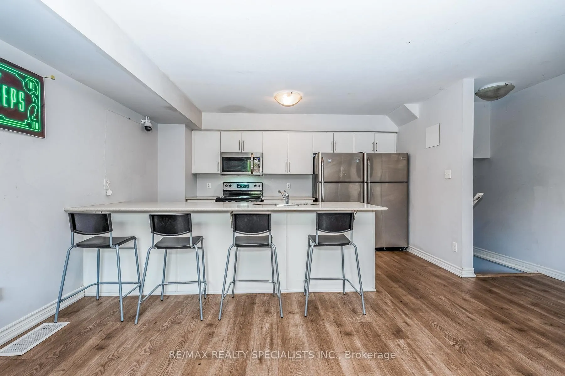 Photo 12 of Unit 11, 246 Penetanguishene Road, Barrie, Georgian Drive — HOMEH