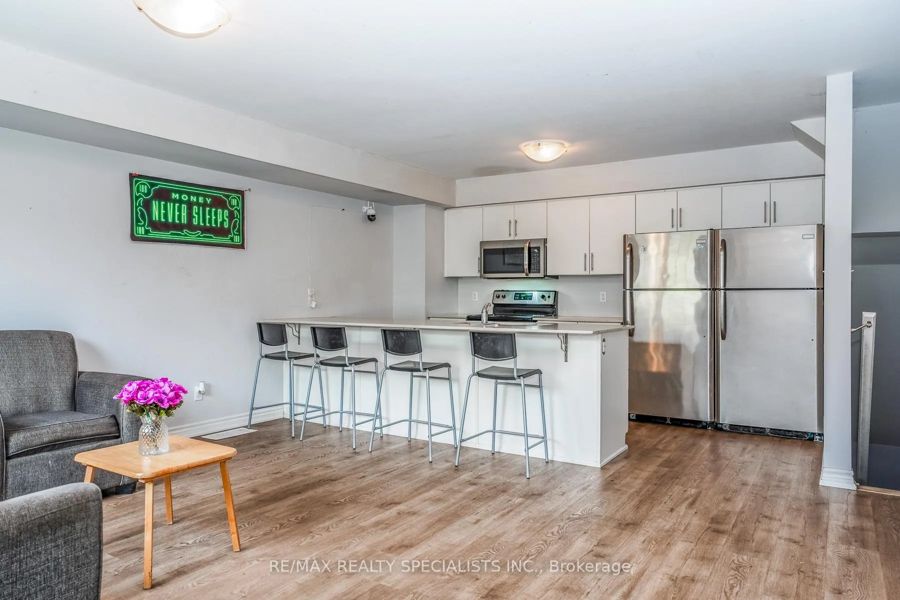 Photo 15 of Unit 11, 246 Penetanguishene Road, Barrie, Georgian Drive — HOMEH