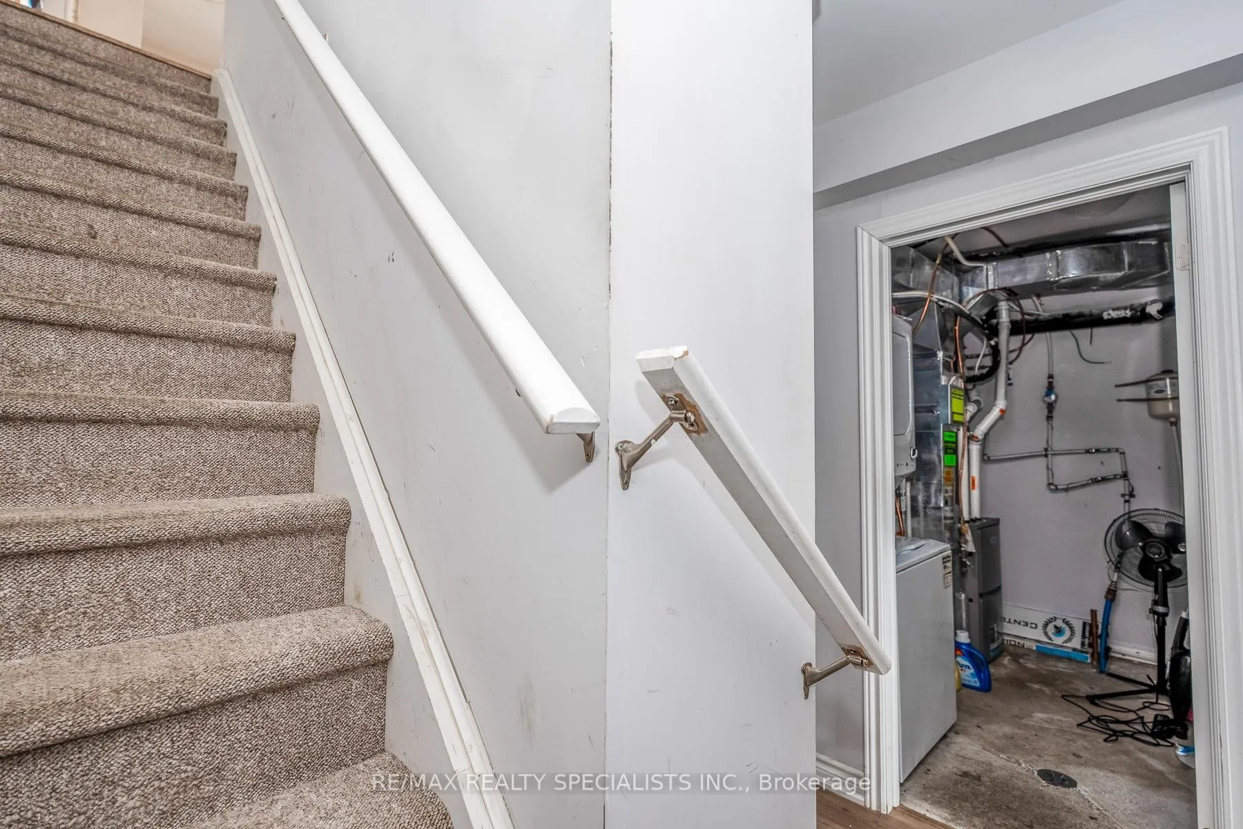 Photo 41 of Unit 11, 246 Penetanguishene Road, Barrie, Georgian Drive — HOMEH