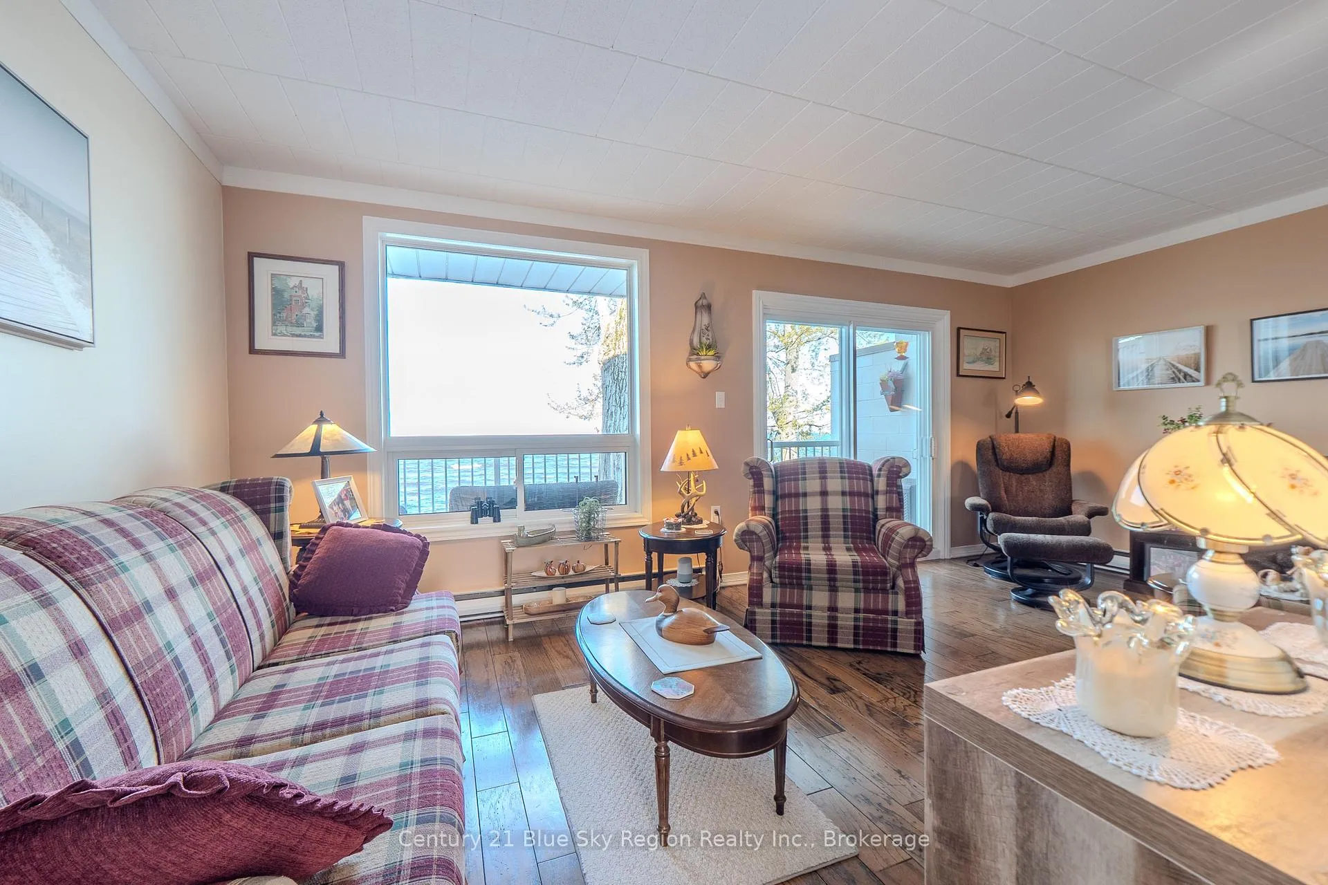 Photo 2 of Unit 8, 1205 Premier Road, North Bay, Ferris — HOMEH