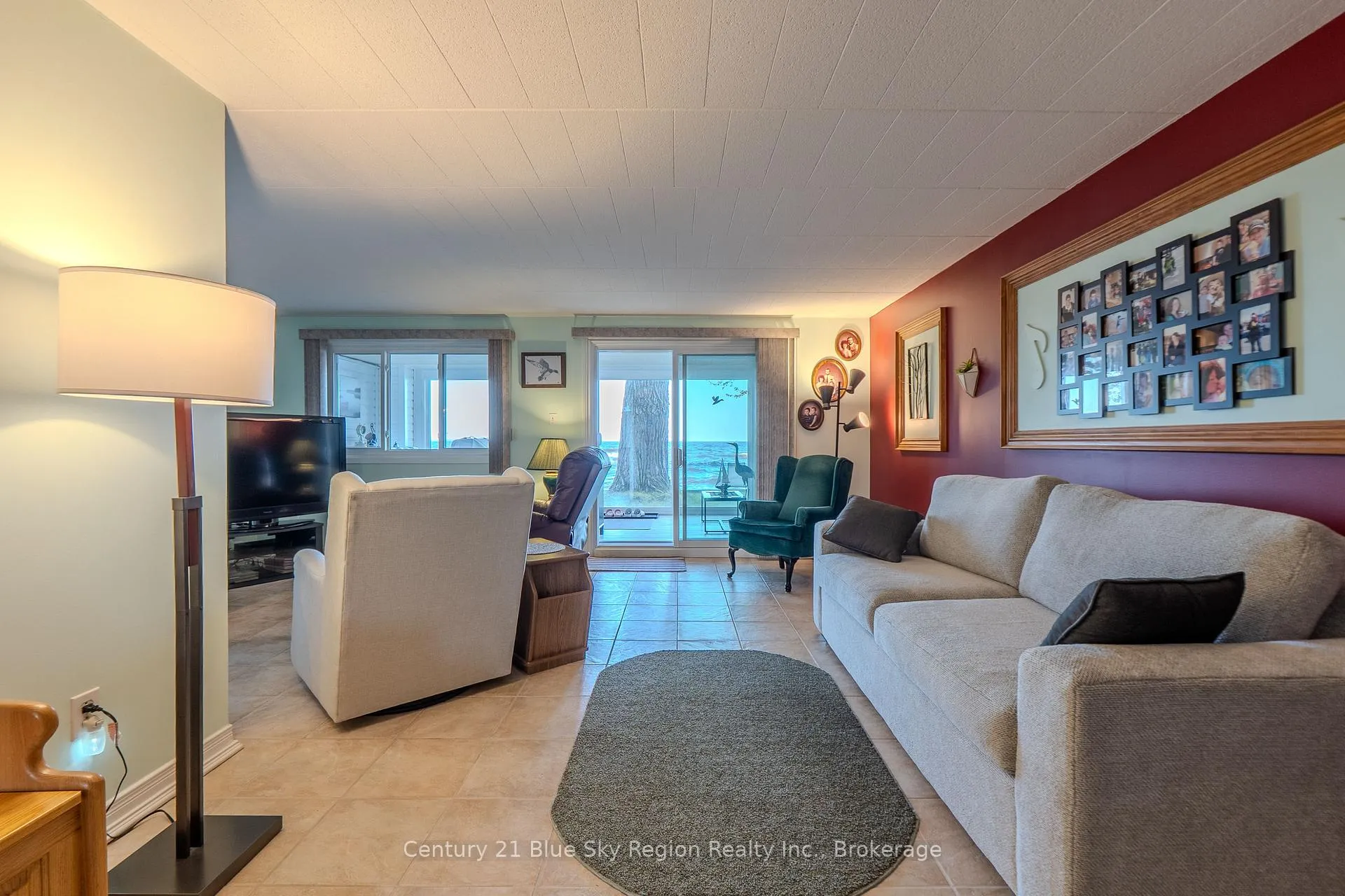 Photo 14 of Unit 8, 1205 Premier Road, North Bay, Ferris — HOMEH