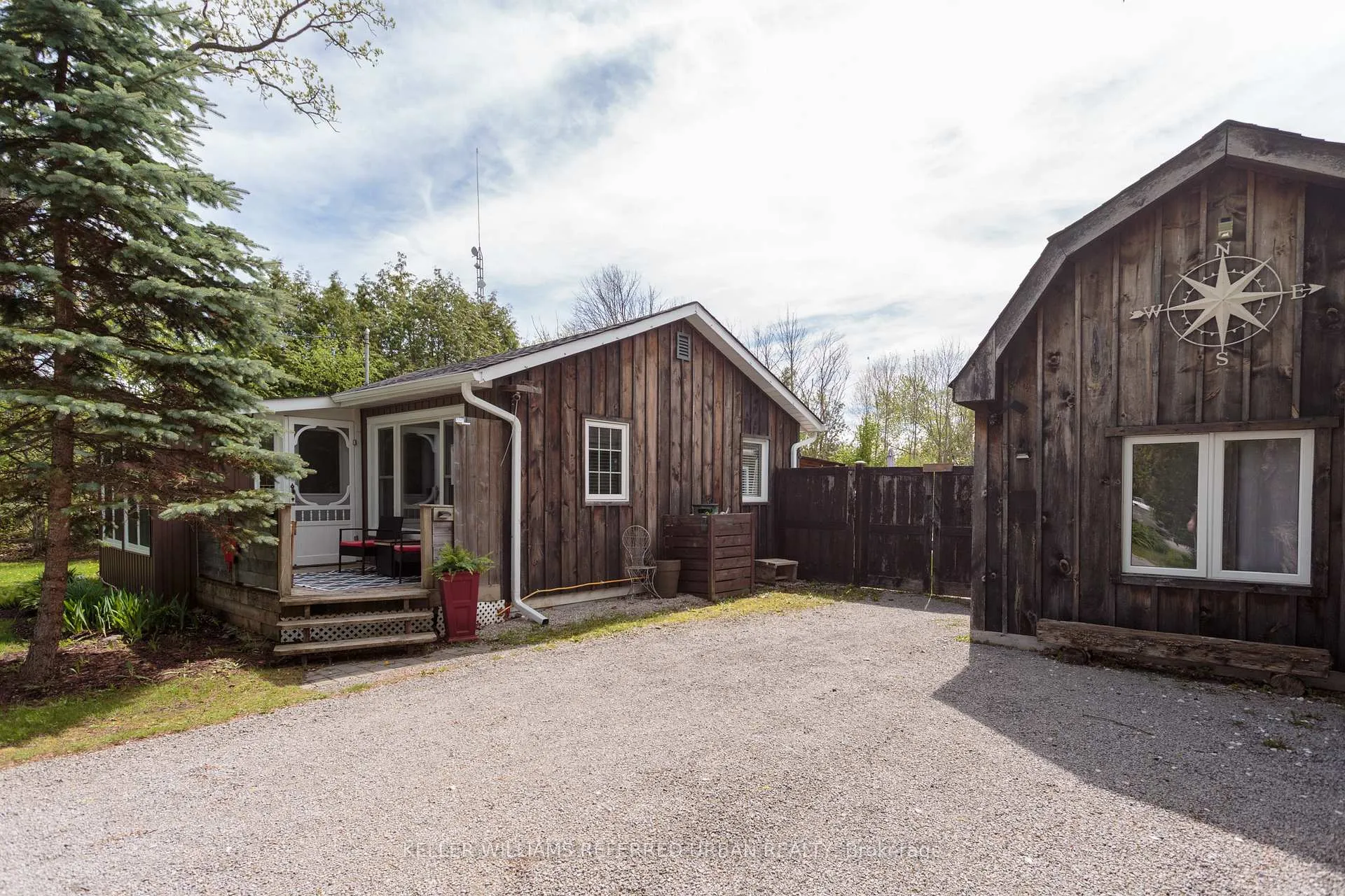 Photo 3 of 39 Butternut Drive, Kawartha Lakes, Fenelon — HOMEH