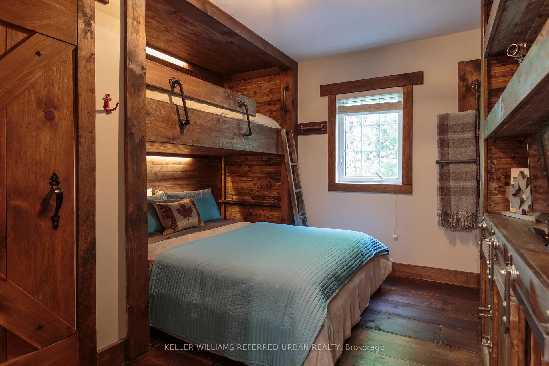 Photo 21 of 39 Butternut Drive, Kawartha Lakes, Fenelon — HOMEH