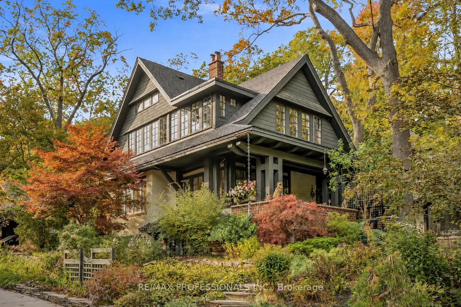 Photo 1 of 8 Wendigo Way, Toronto, High Park-Swansea — HOMEH