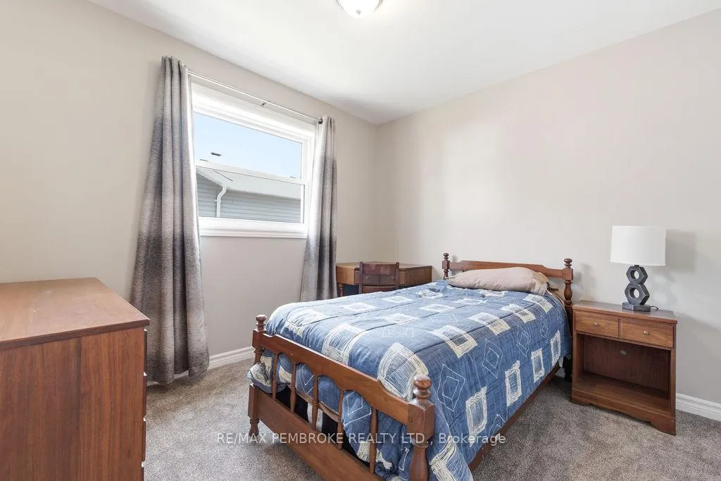 Photo 22 of 46 Dustin Drive, Petawawa — HOMEH