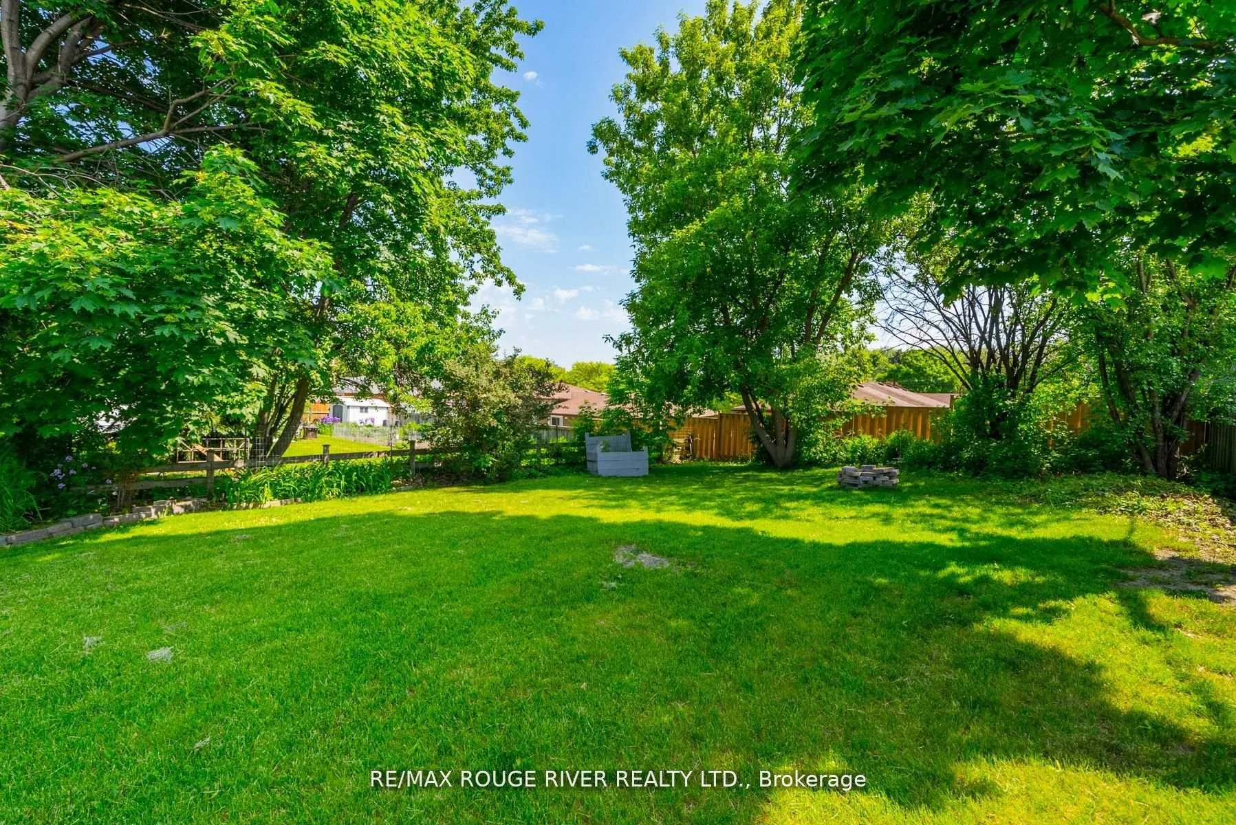 Photo 30 of 513 Ritson Road N, Oshawa, O'Neill — HOMEH