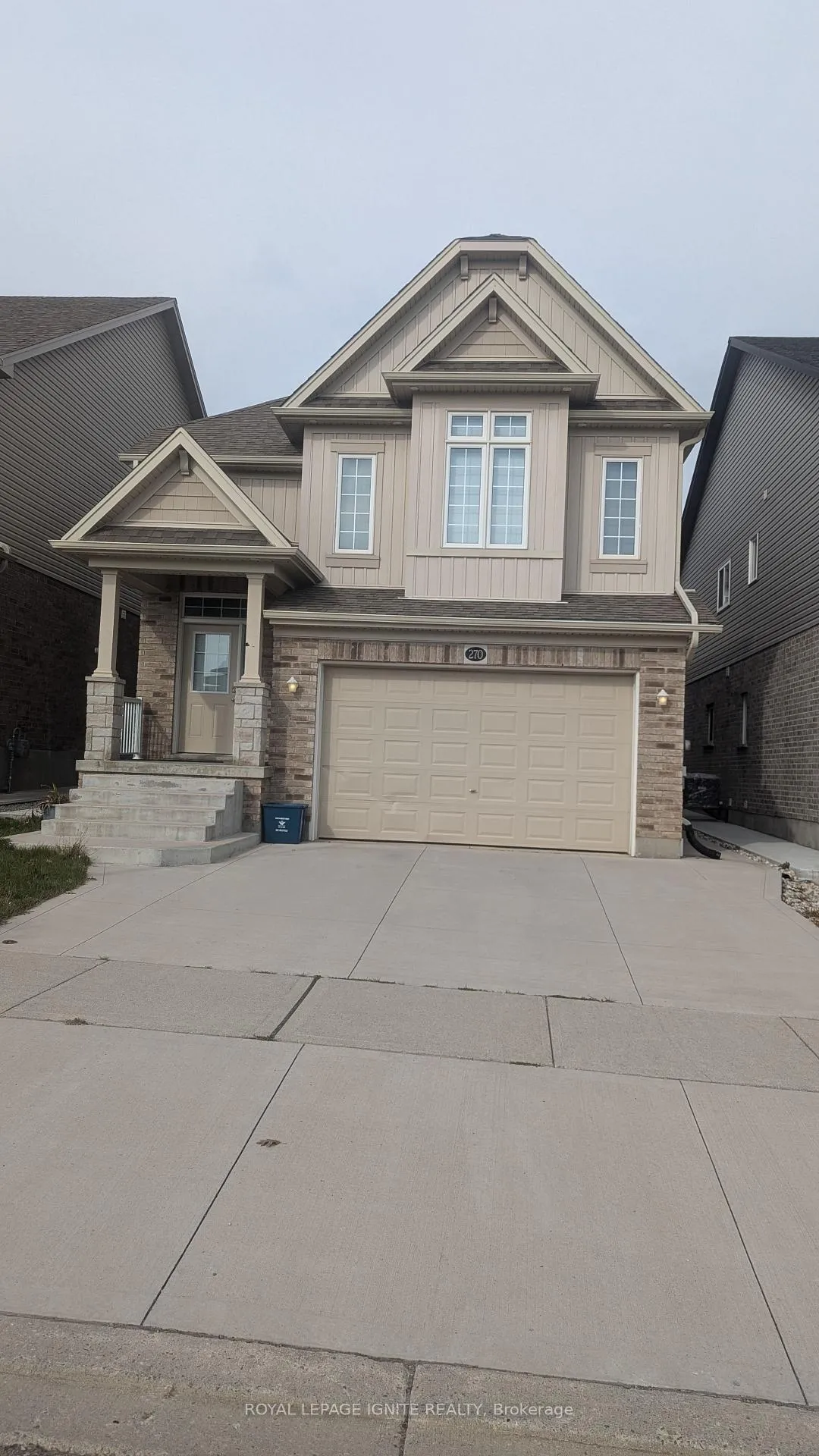 Photo 2 of 270 Sweet Gale Street, Waterloo, Vista Hills — HOMEH