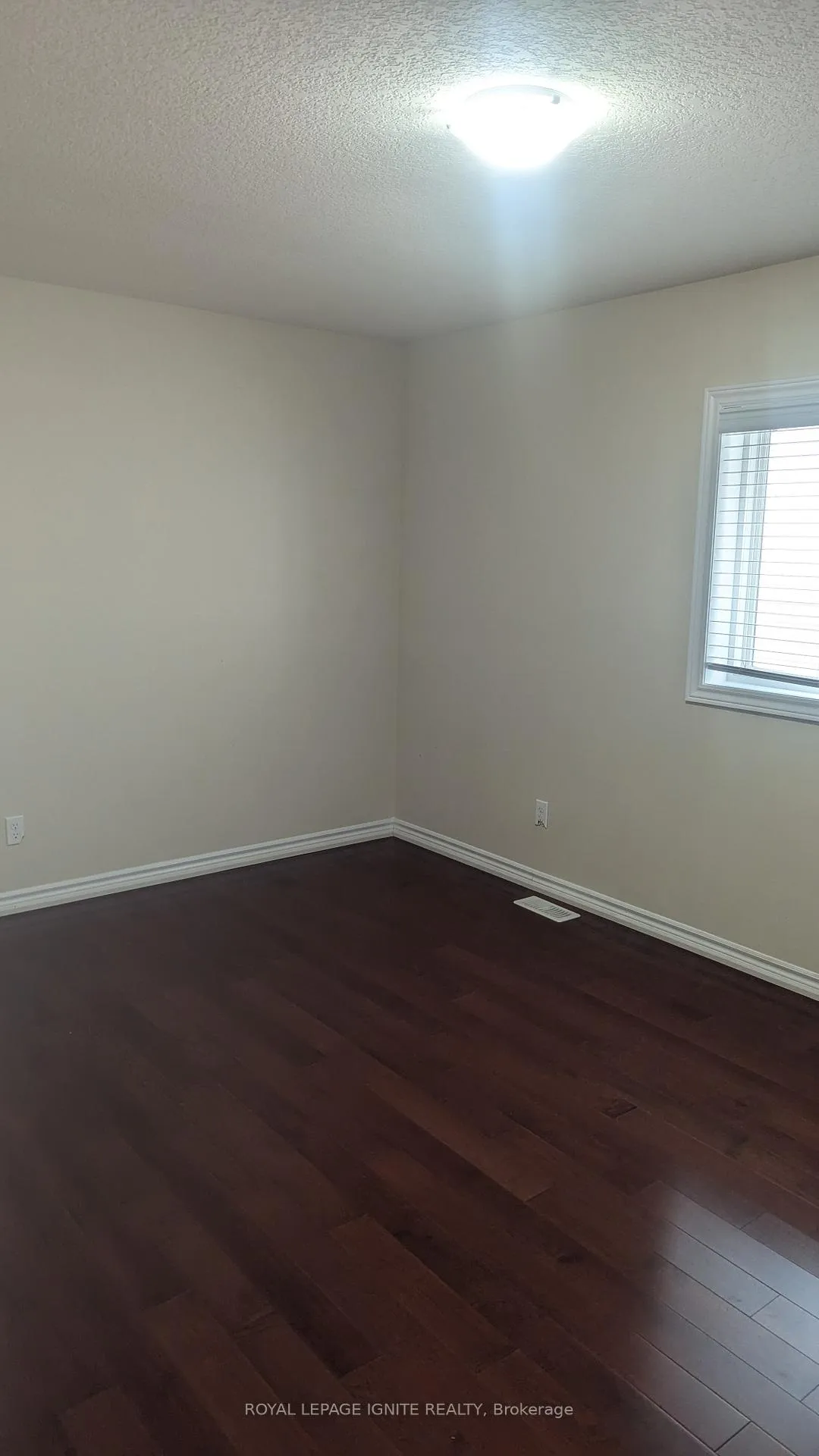 Photo 15 of 270 Sweet Gale Street, Waterloo, Vista Hills — HOMEH