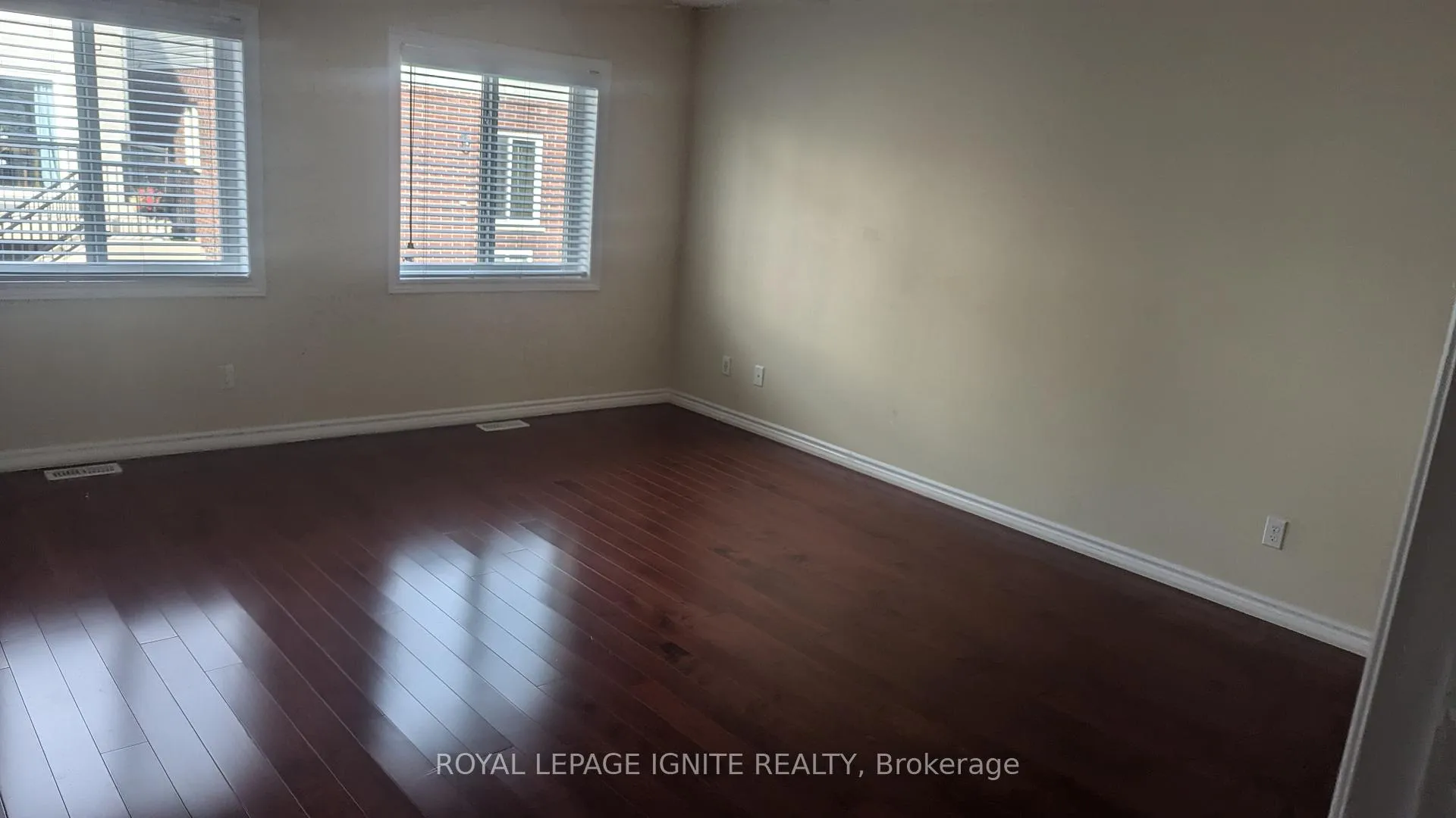 Photo 16 of 270 Sweet Gale Street, Waterloo, Vista Hills — HOMEH