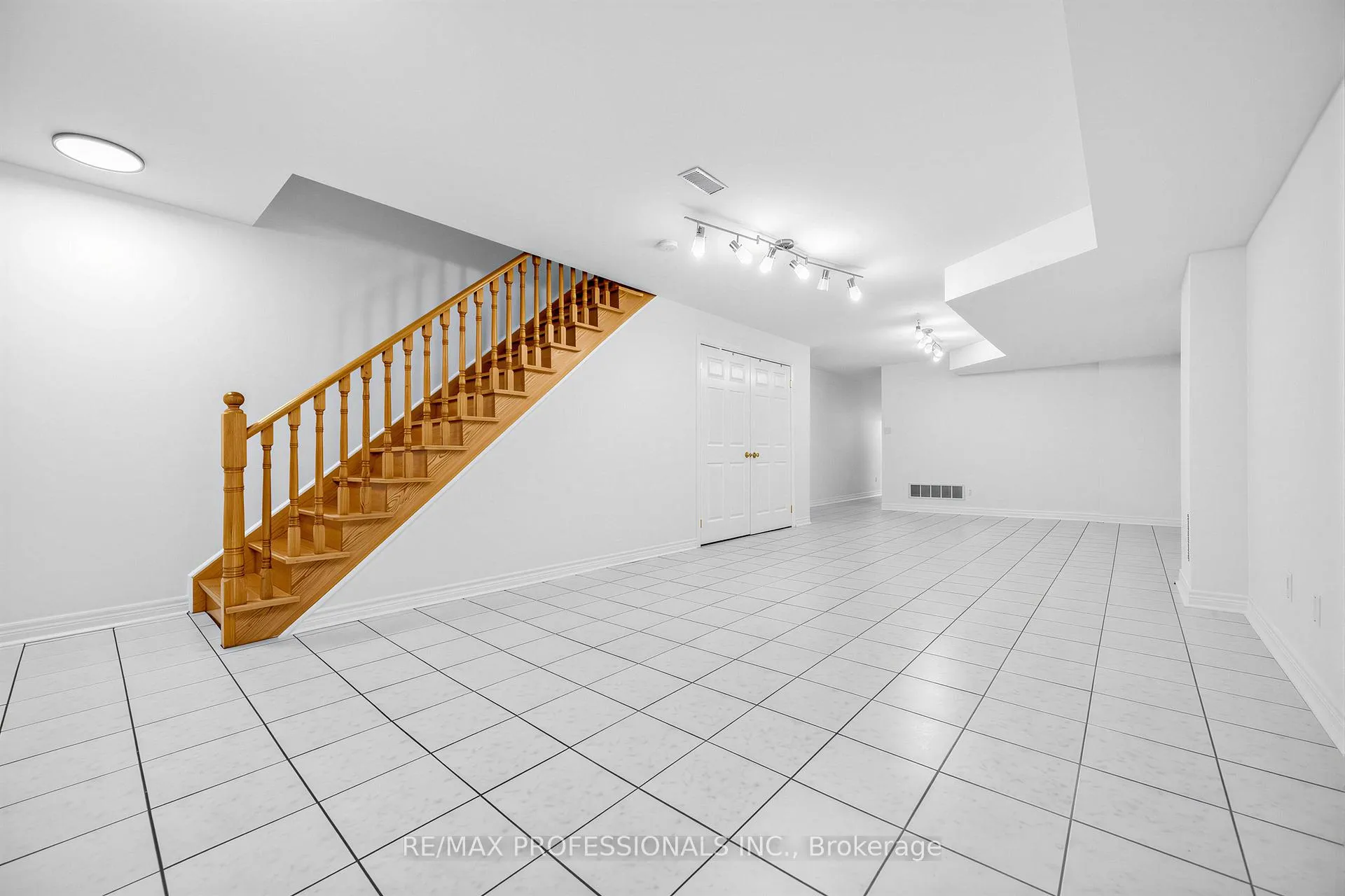 Photo 24 of 96 Brandon Avenue, Toronto, Dovercourt-Wallace Emerson-Junction — HOMEH