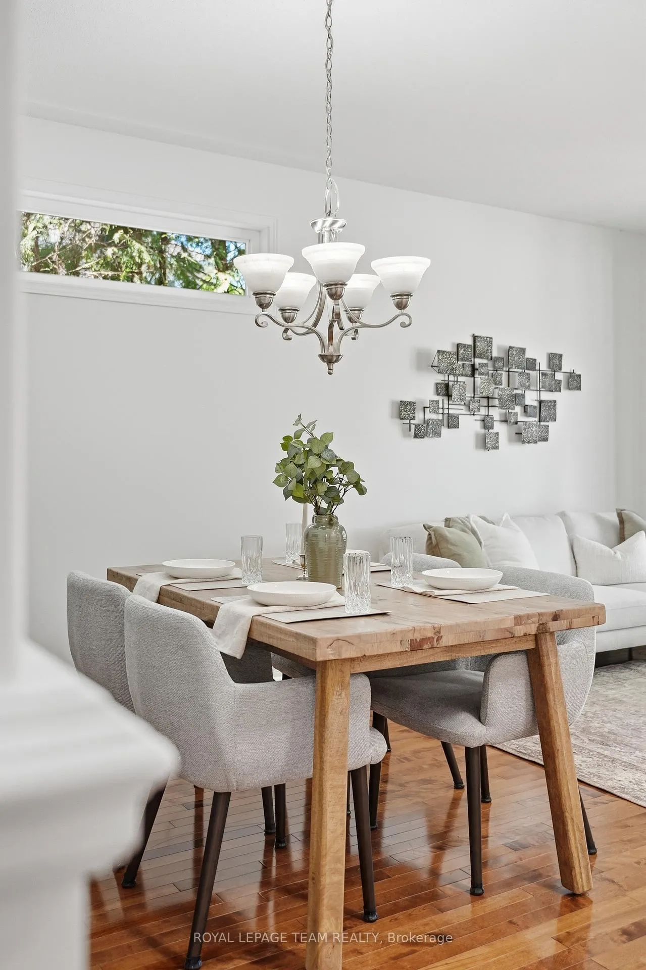 Photo 6 of 110 West Ridge Drive, Ottawa, Stittsville (Central) — HOMEH